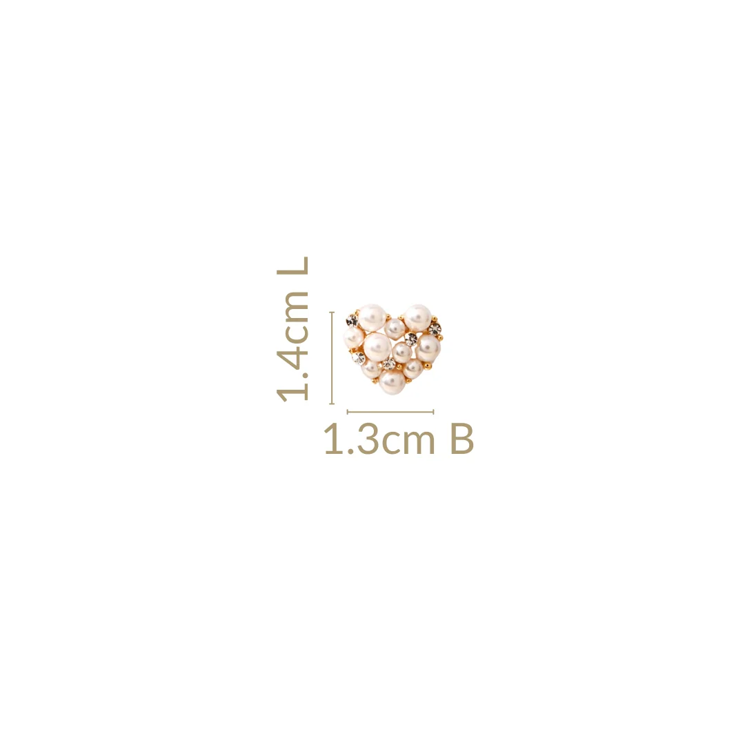 Pearl Of The Heart Stud Earrings Gold - Image 3