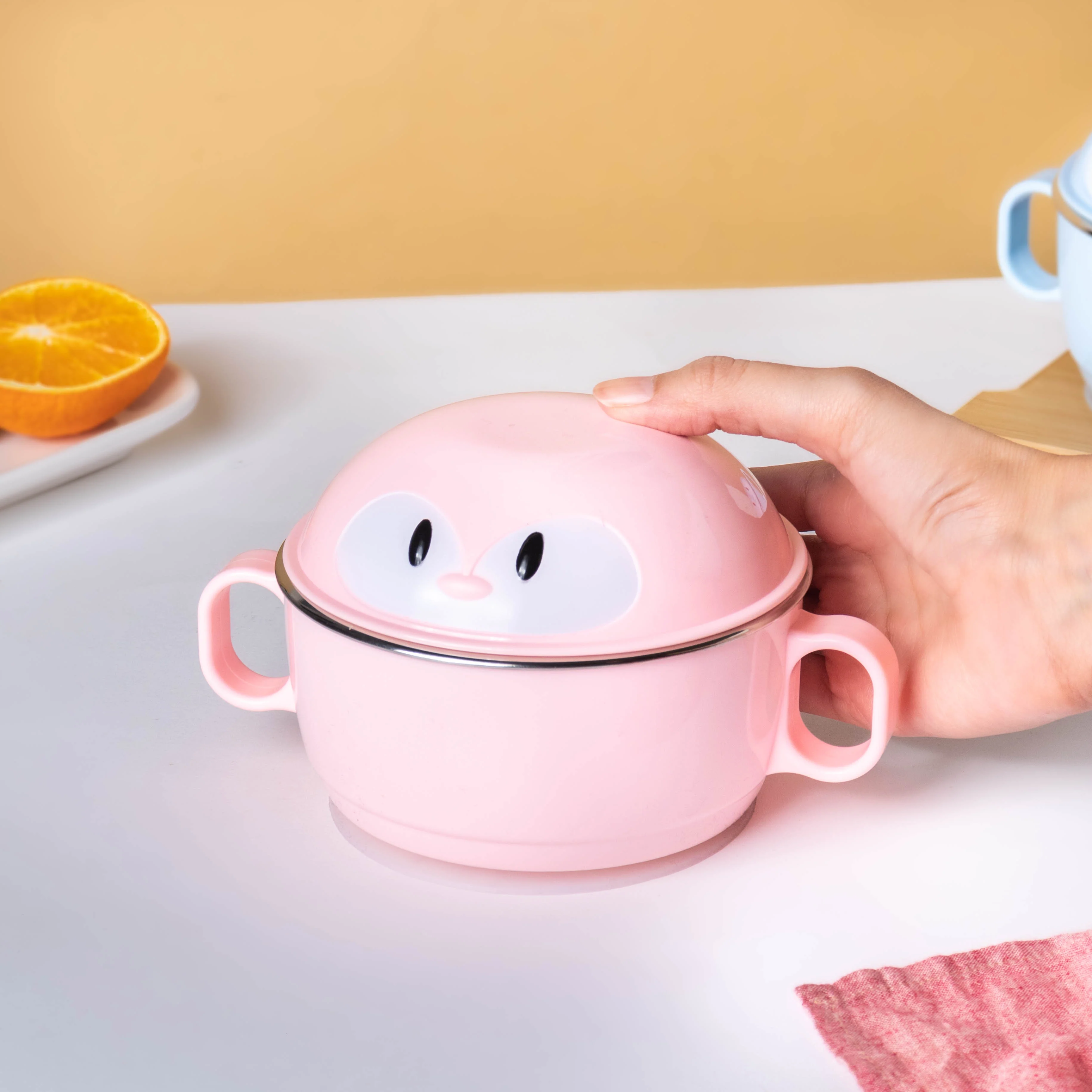 Penguin Feeding Steel Bowl With Anti-Slip Base Pink 400 ml - Image 2
