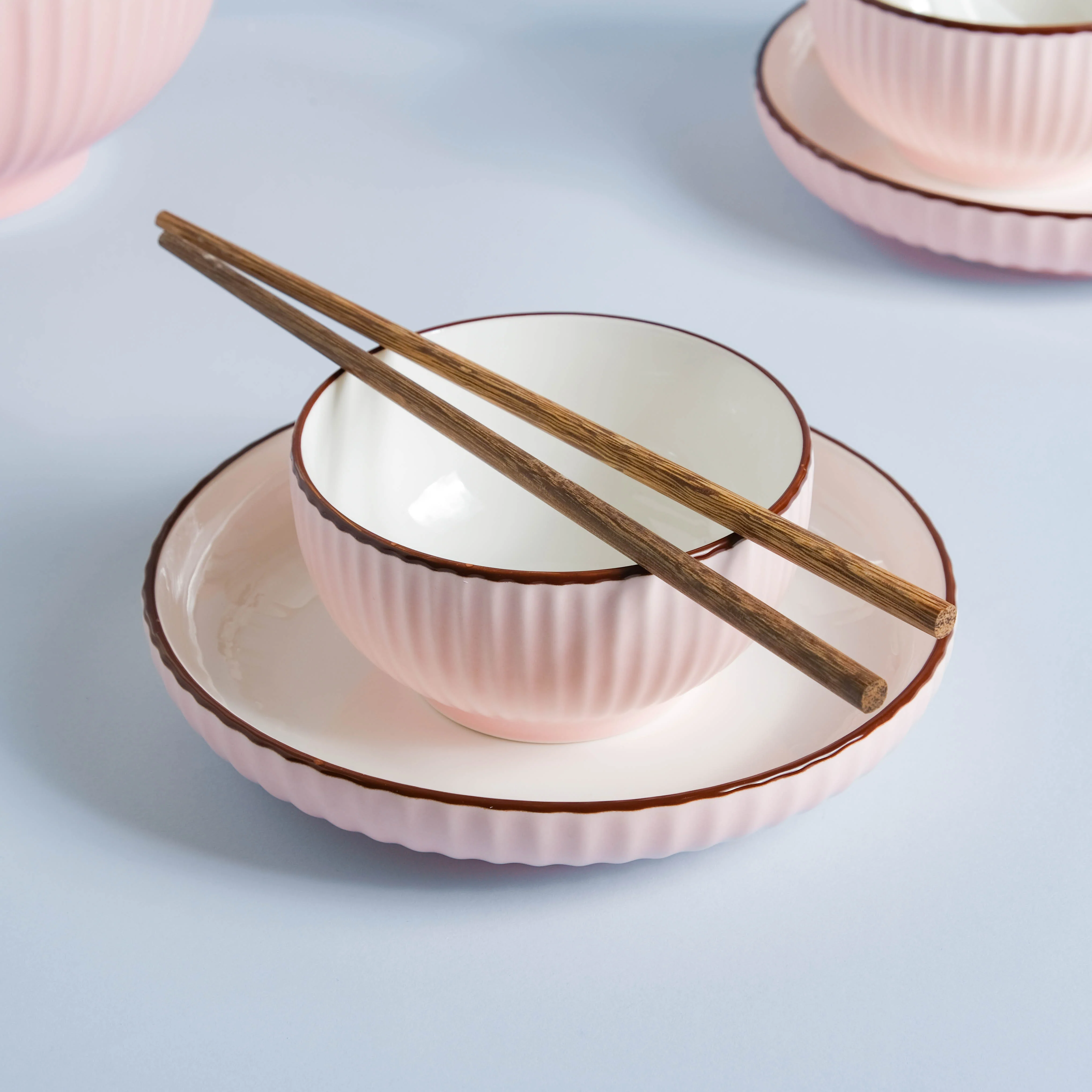 Pink Blossom 18 Piece Pasta Set For 4 - Image 10