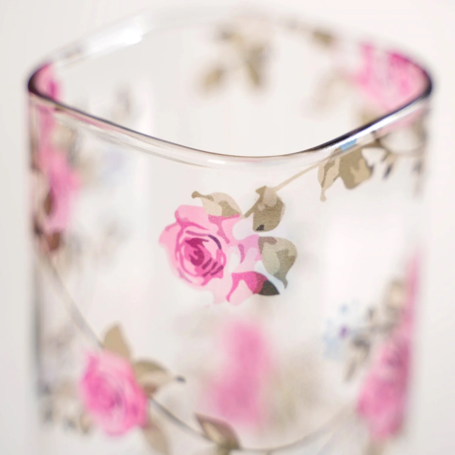 Pink Roses Cocktail Glass Set Of 4 340ml - Image 8