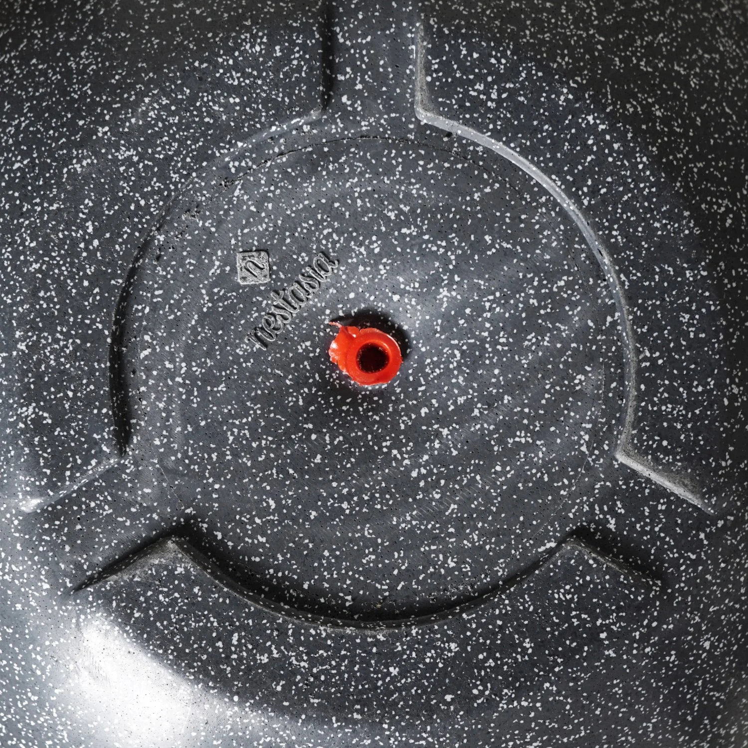 Planterra Granite Black Round Lotus Planter 15x7 Inch - Image 8