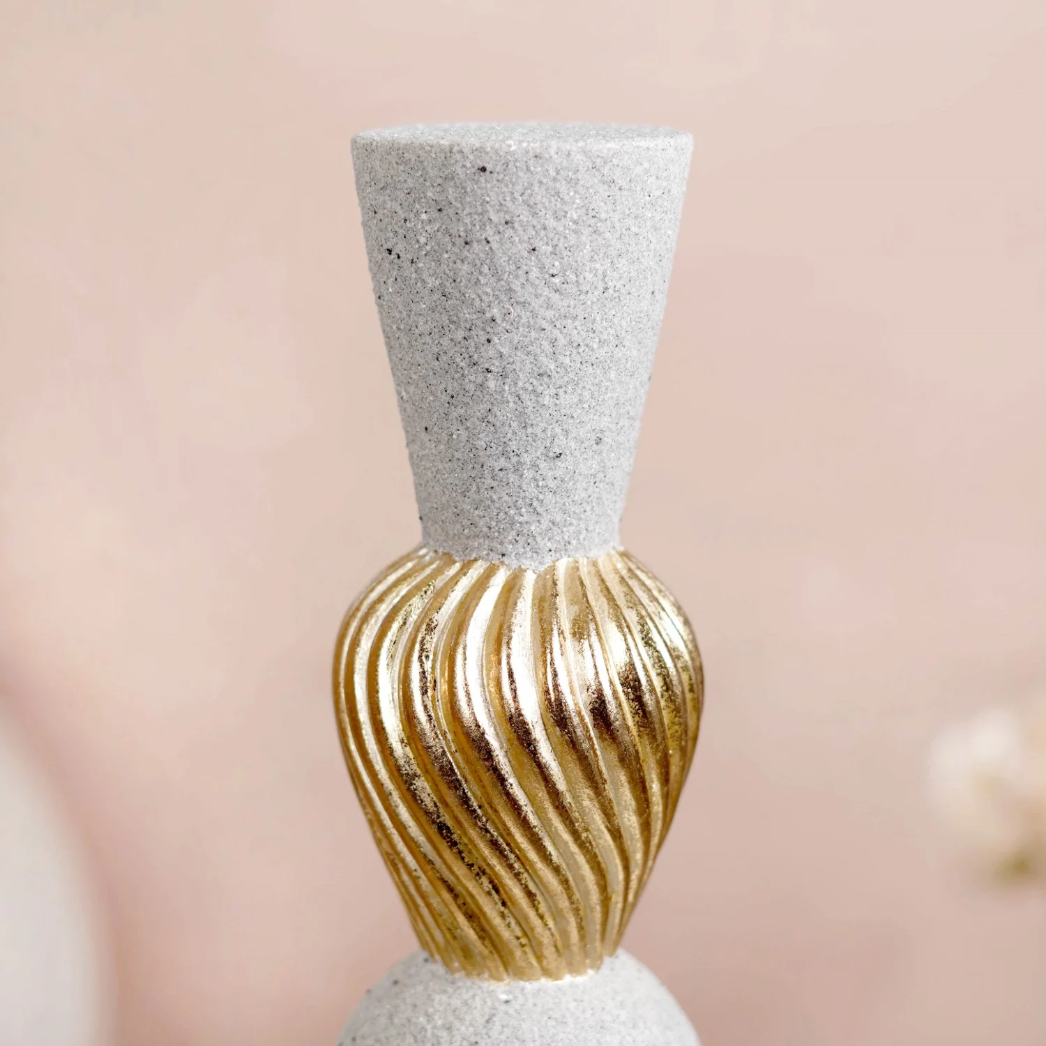 Quartz Sand Finish Texture Pole Showpiece - Image 6