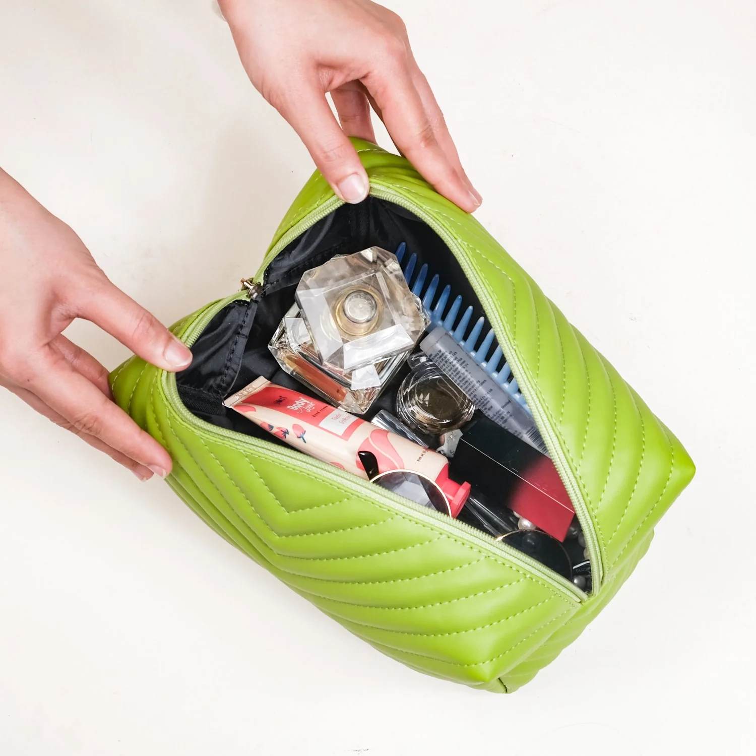 Quilted Vegan Leather Makeup Organizer Set Of 2 Green - Image 9