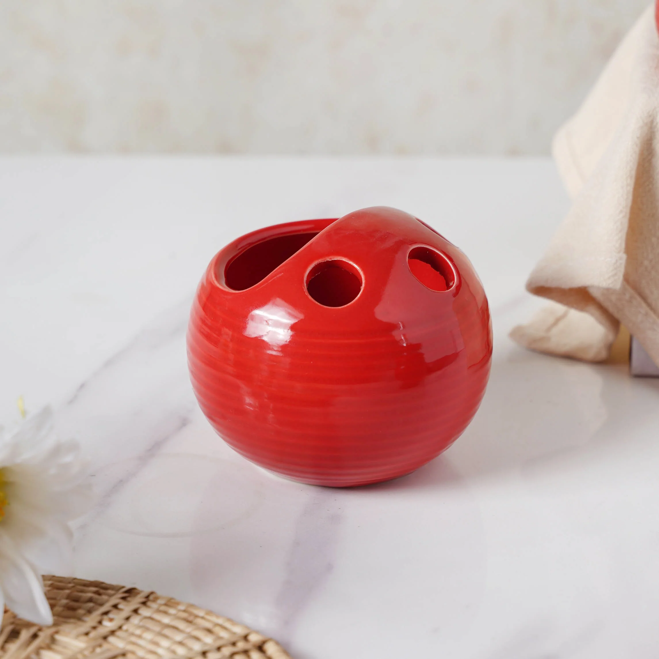 Red Ceramic Bath Set - Image 3