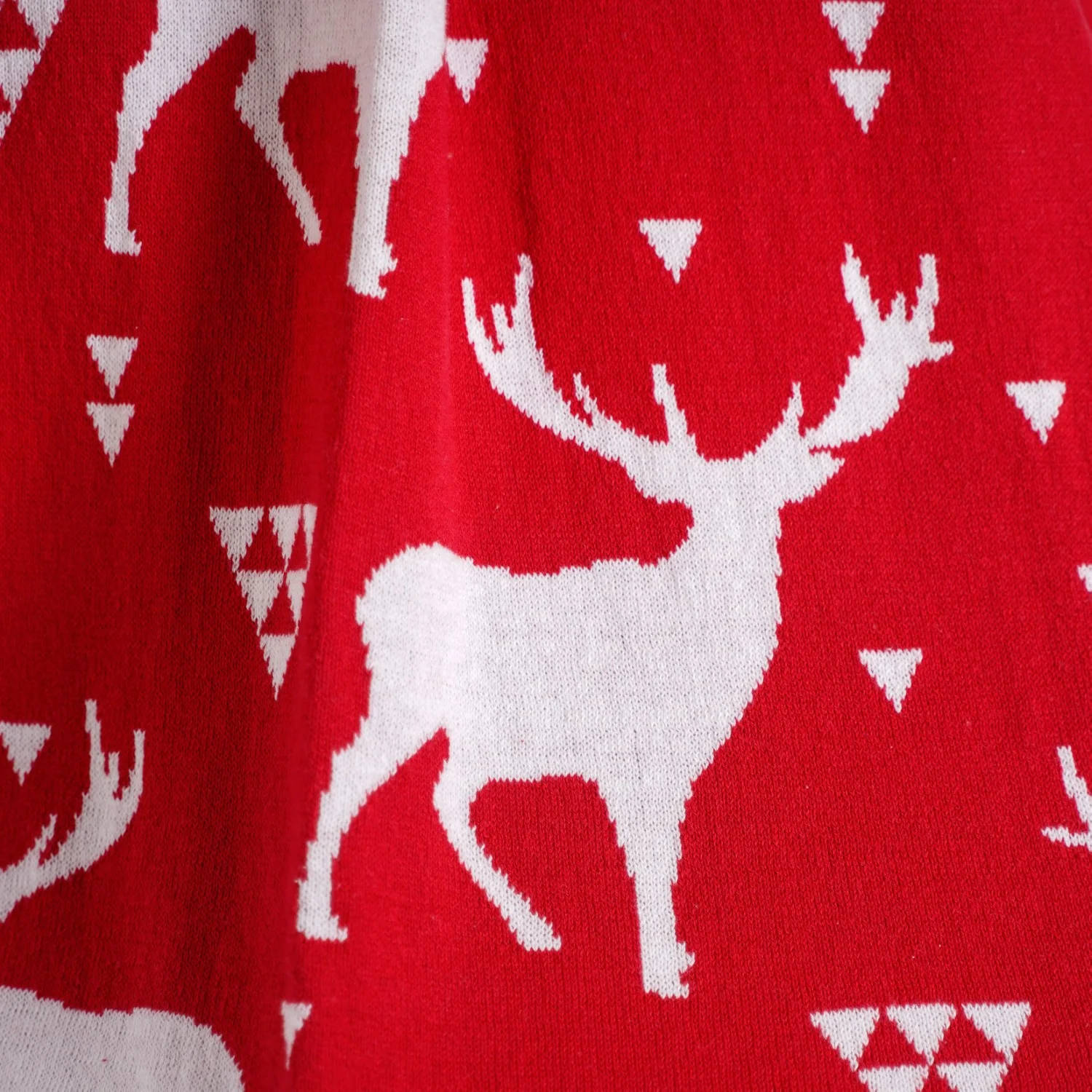 Reindeer Reversible Throw Blanket Red White - Image 7