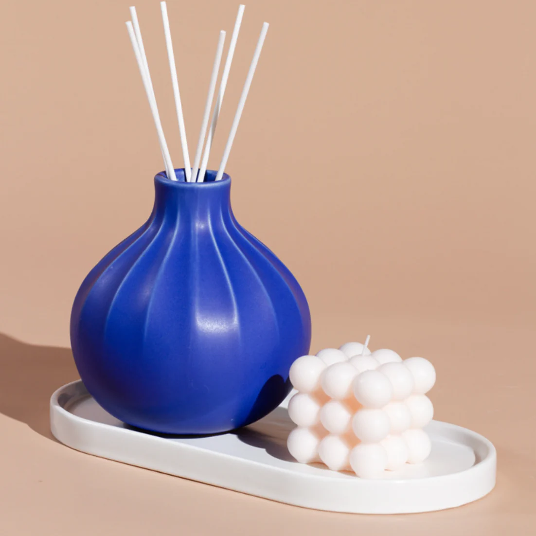 Ribbed Contemporary Vase - Image 7