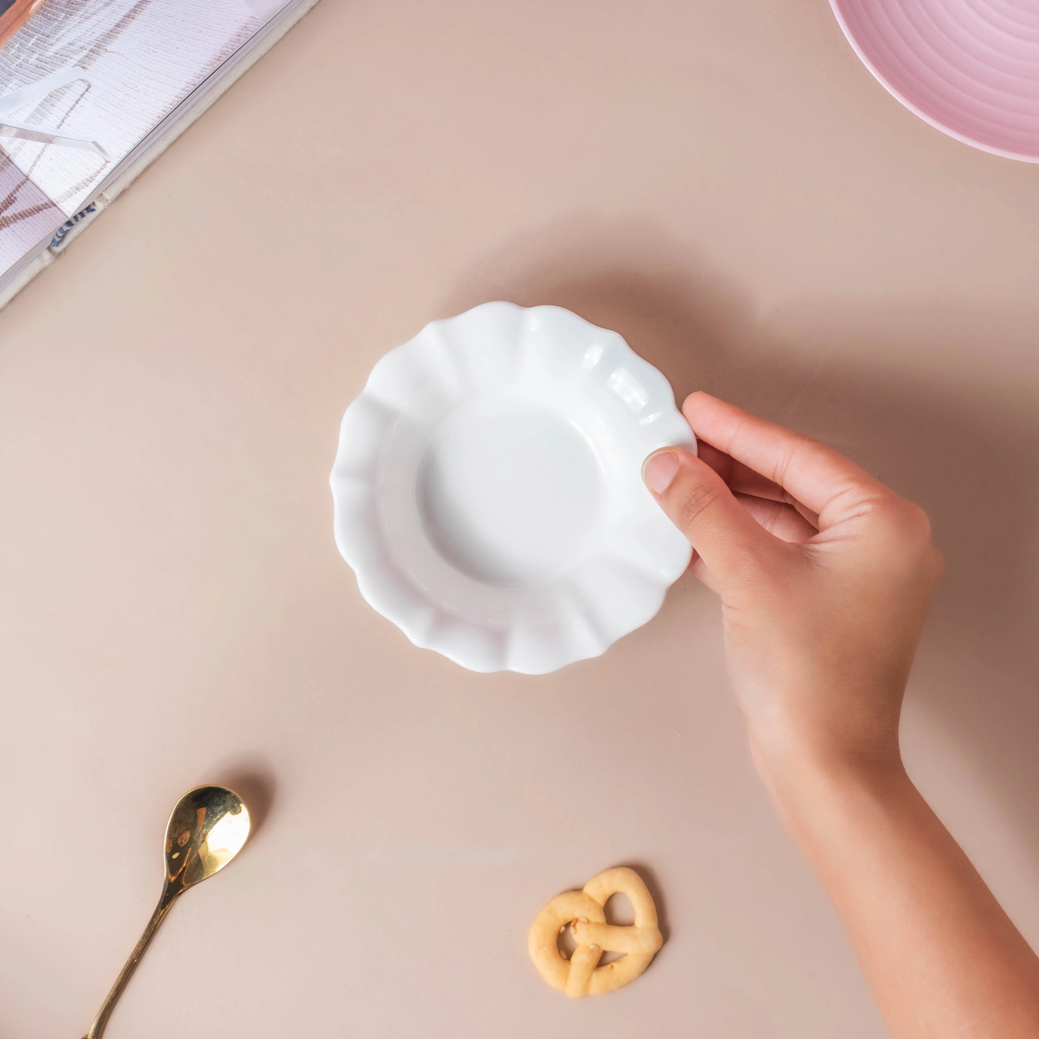 Riona Flower Ceramic Dip Bowl White - Image 2