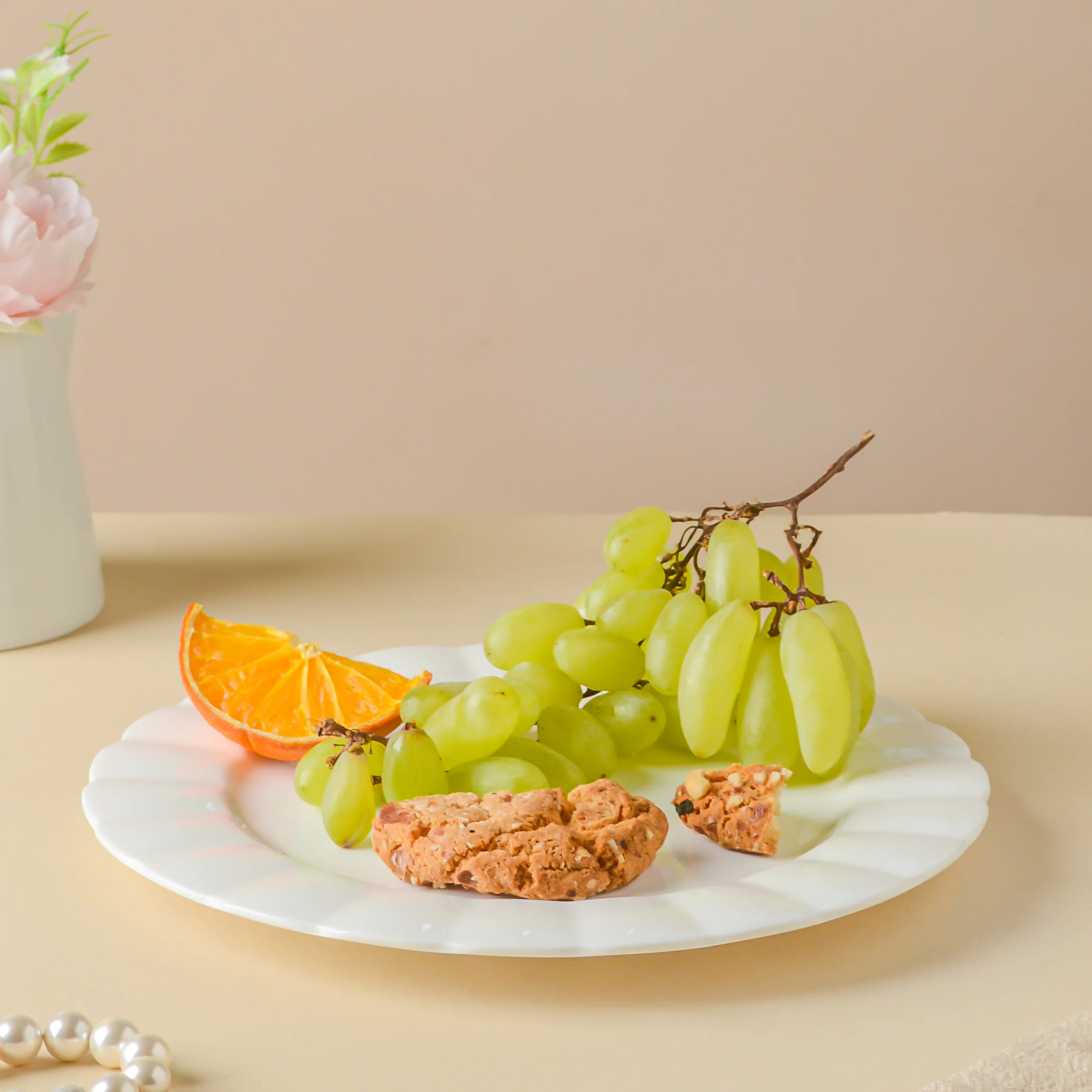 Riona Flower Ceramic Snack Plate 7 Inch White - Image 3
