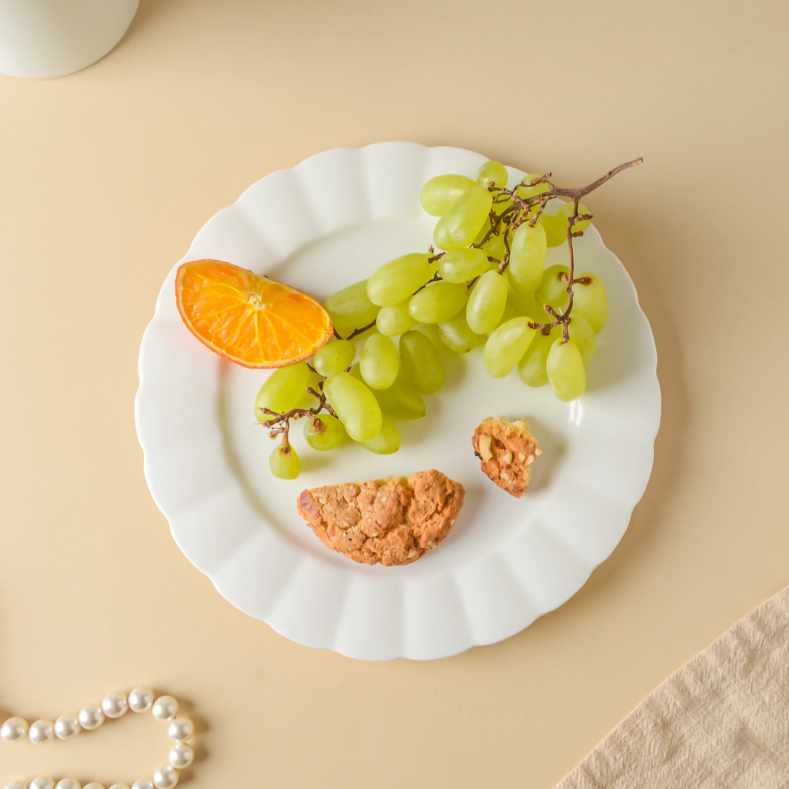 Riona Flower Ceramic Snack Plate 7 Inch White - Image 4