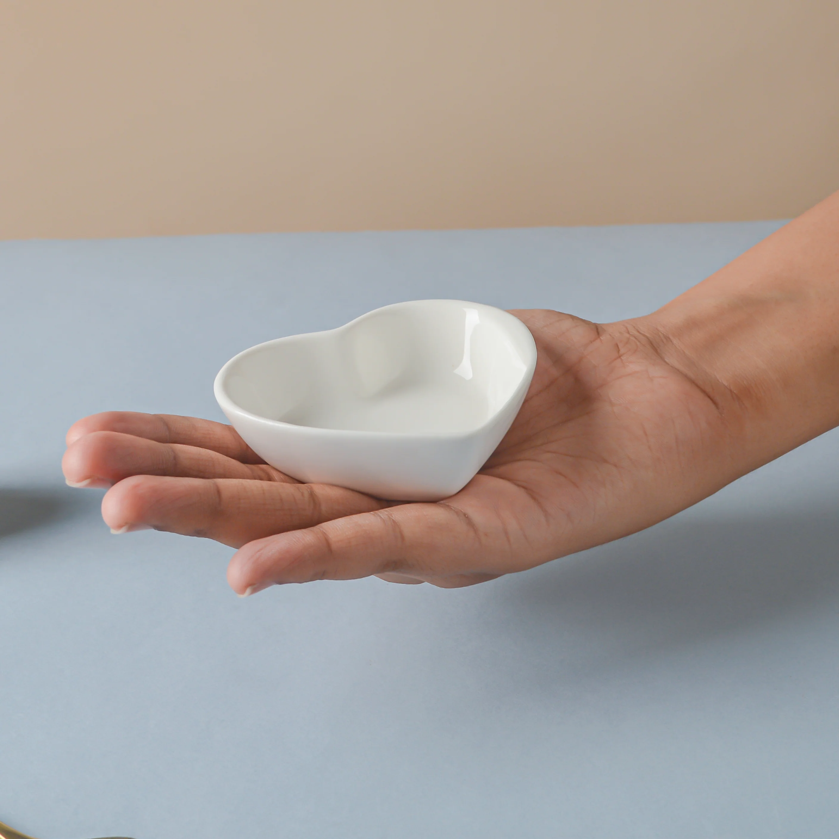Riona Heart Ceramic Dip Bowl White - Image 3
