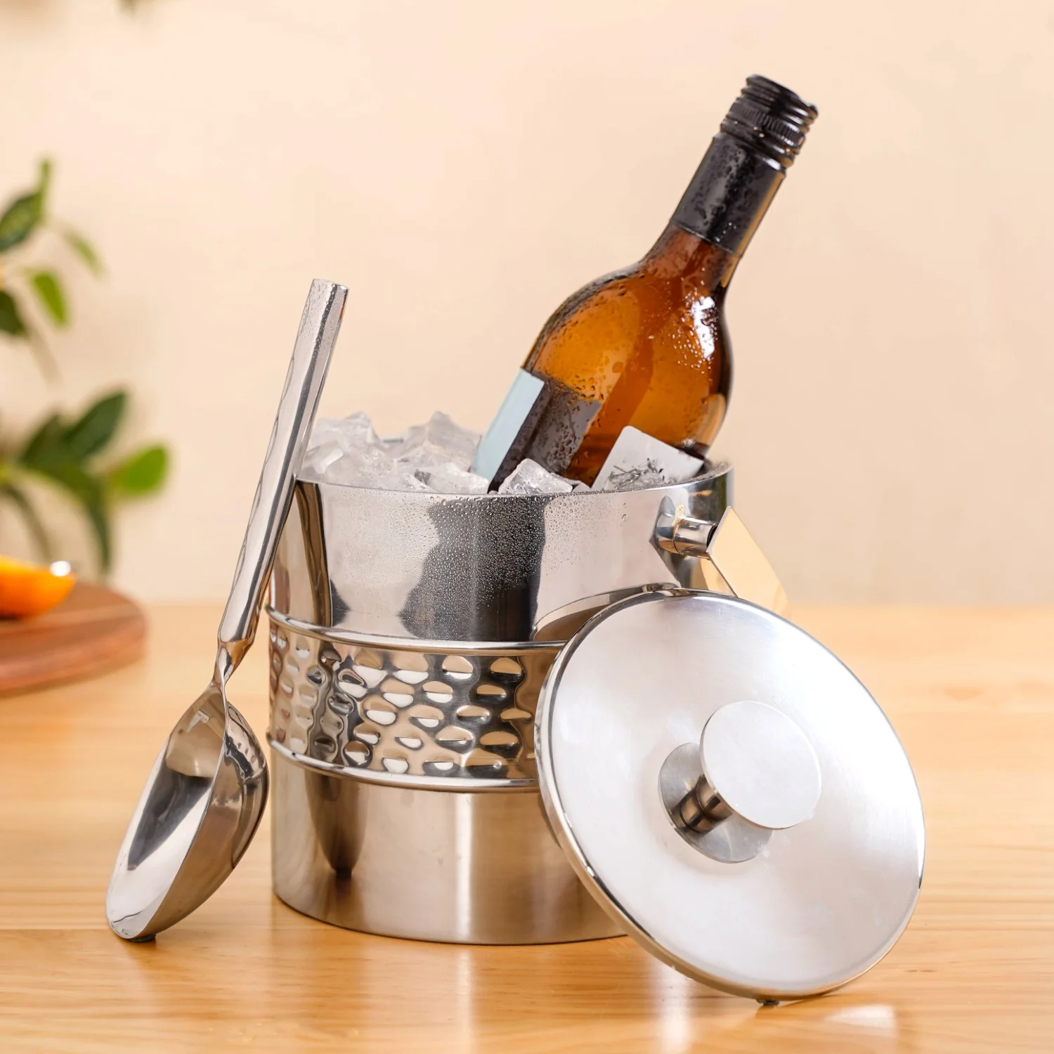 Robust Stainless Steel Ice Bucket With Scoop Shovel 2200ml - Image 3