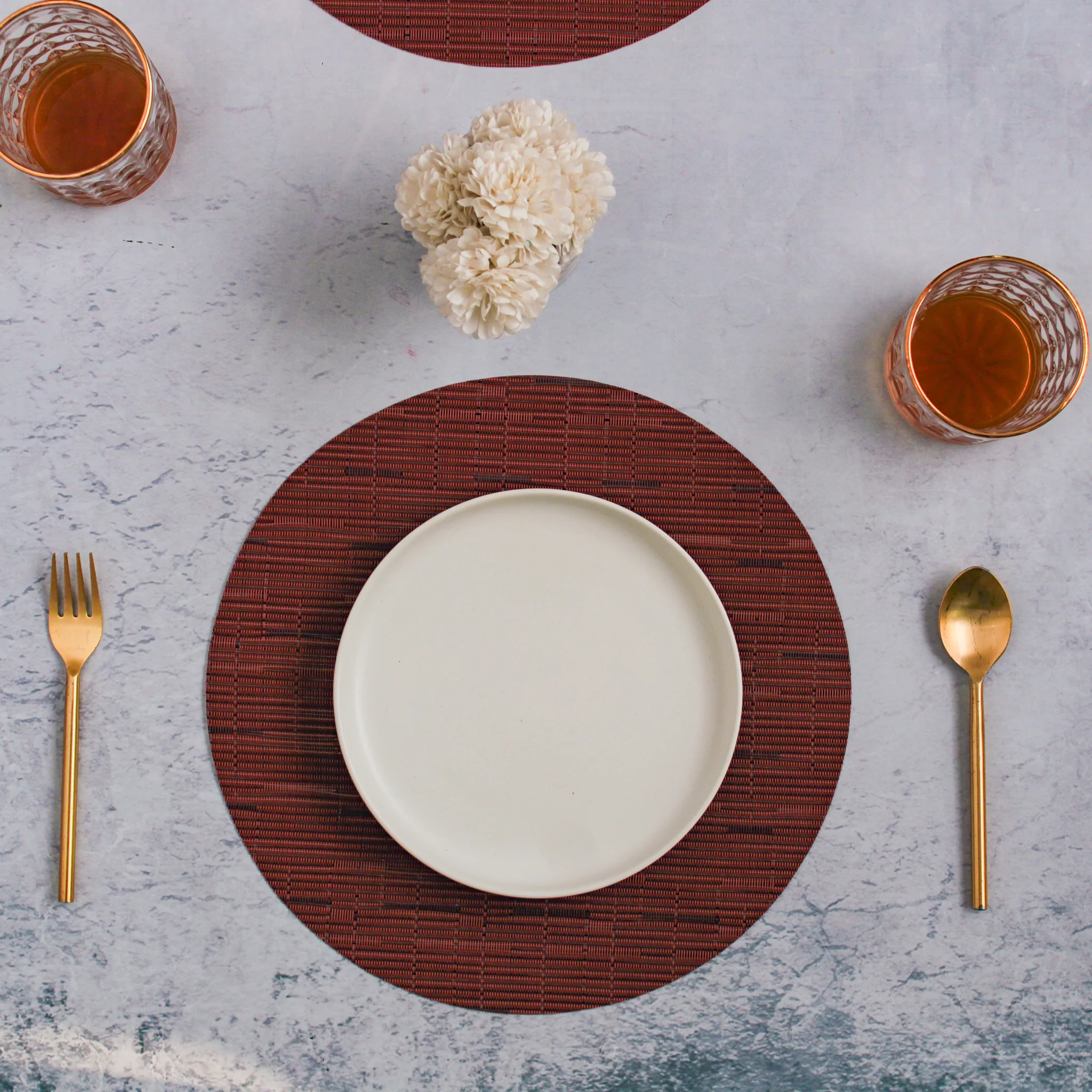 Round Placemat Maroon Set of 4 - Image 5