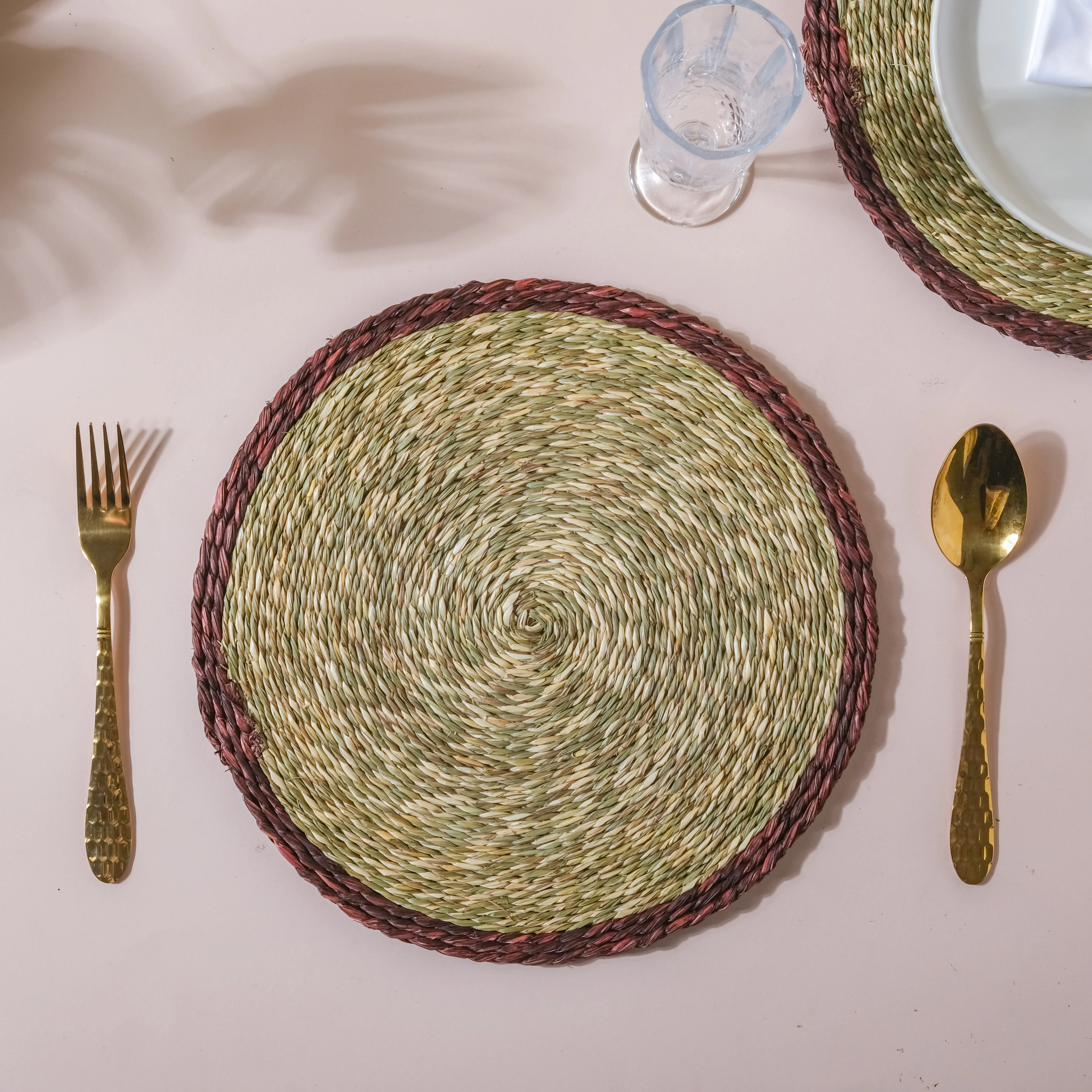 Round Sabai Trivet Brown - Image 6