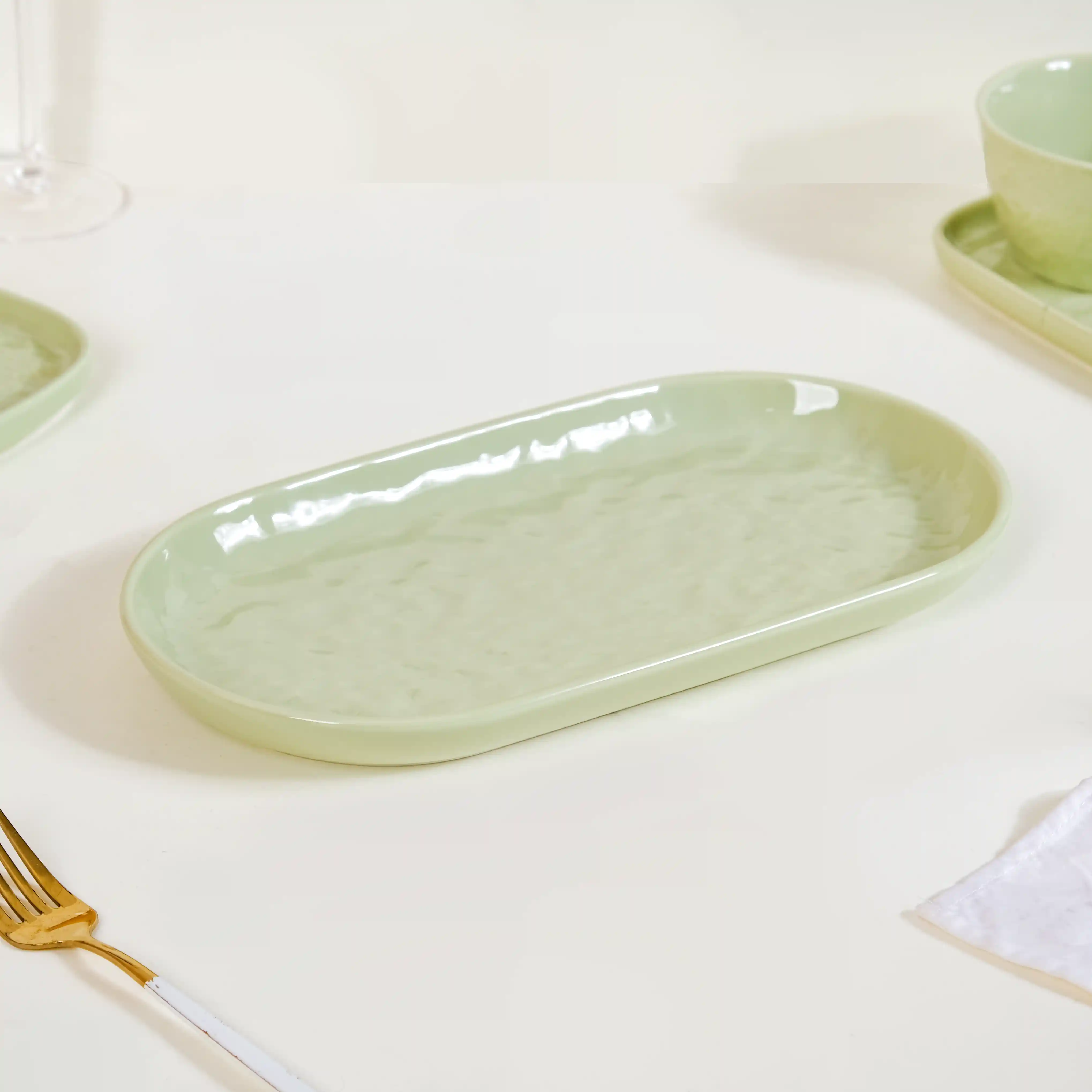 Sage Green Textured 27-Piece Dinner Set For 6 - Image 16
