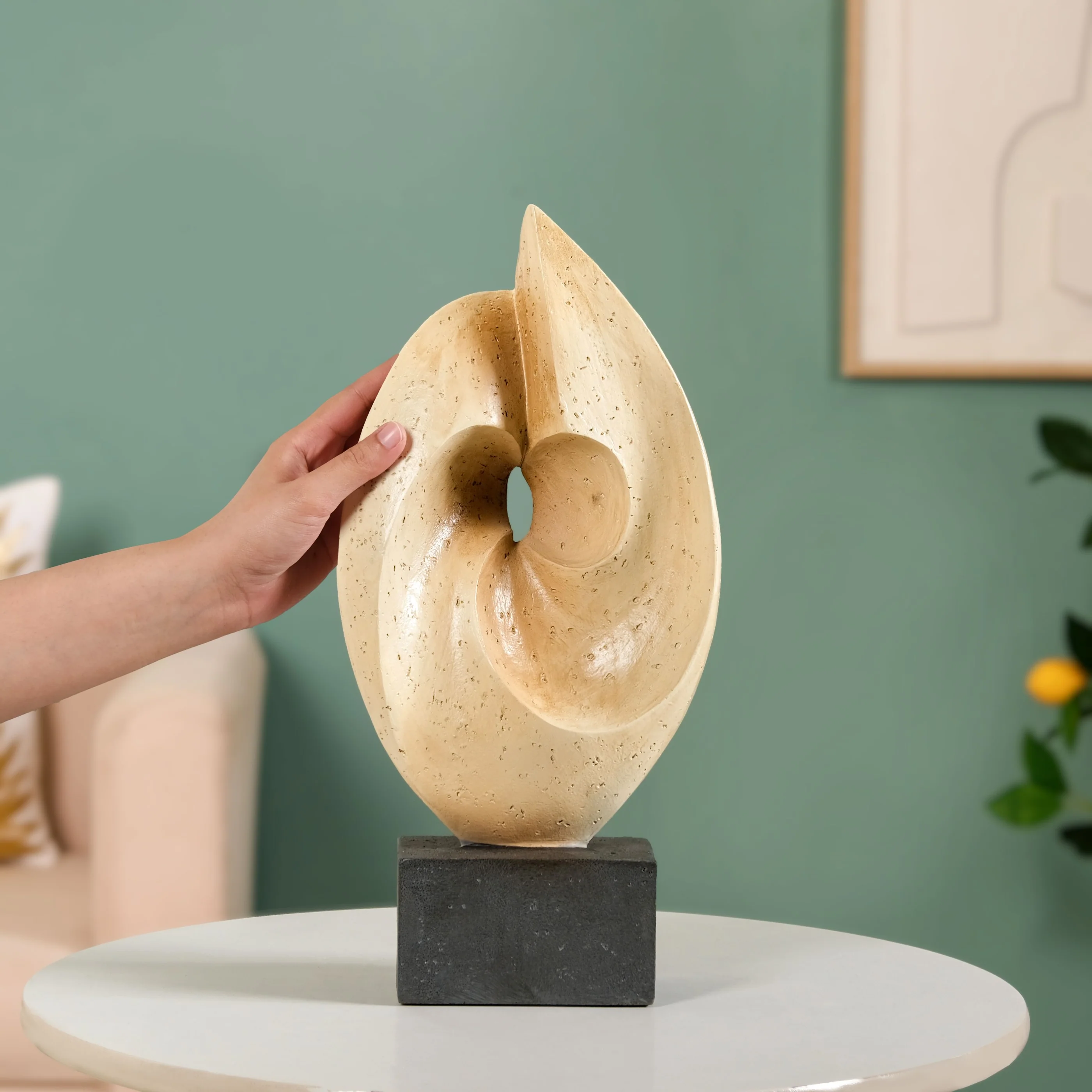 Sculptural Modern Tabletop Ornament Showpiece - Image 3
