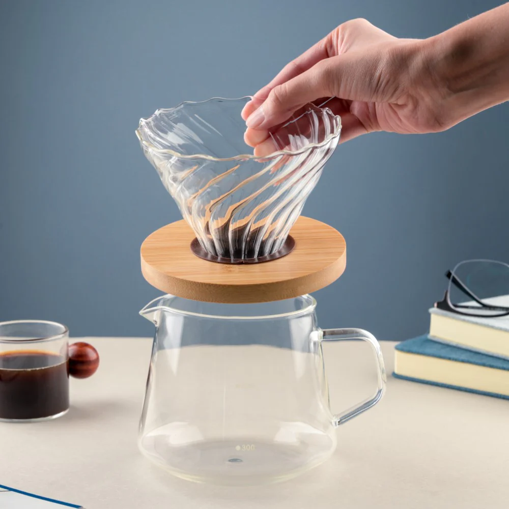 Self Brew V60 Glass Drip Coffee Maker with Pot 700ml - Image 3