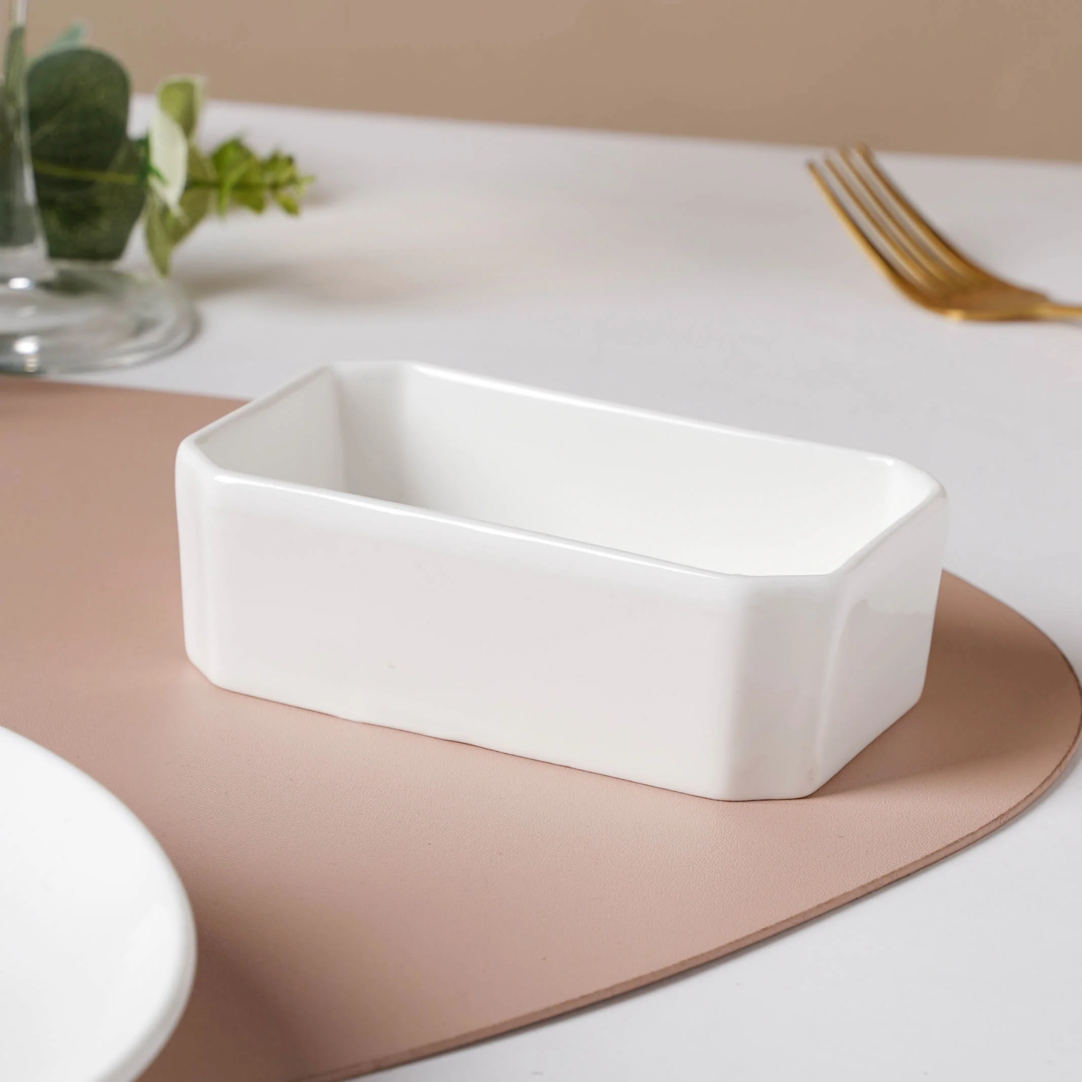 Serena Snowy White Rectangle Dip Bowl - Image 4