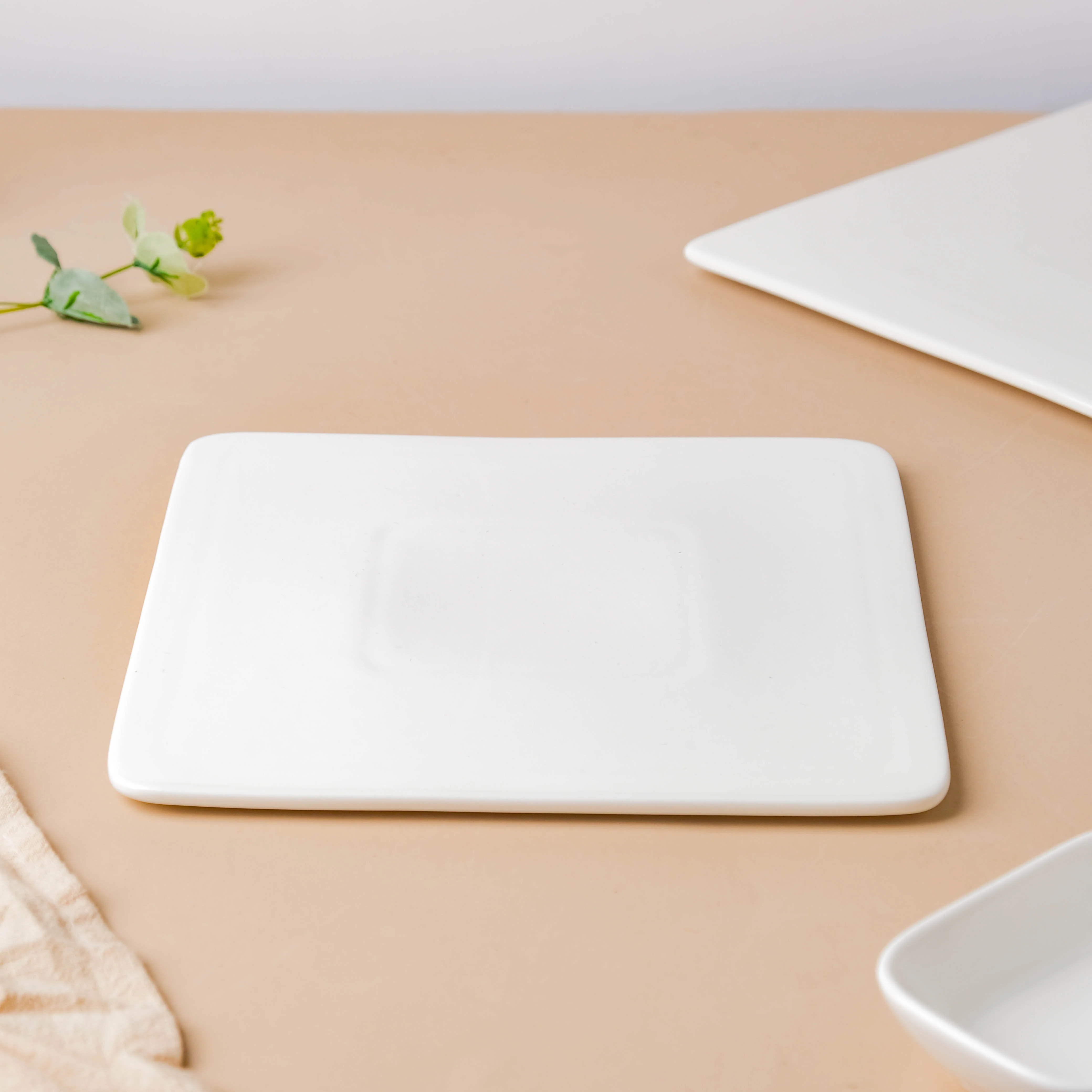Serena Snowy White Square Platter Small - Image 3