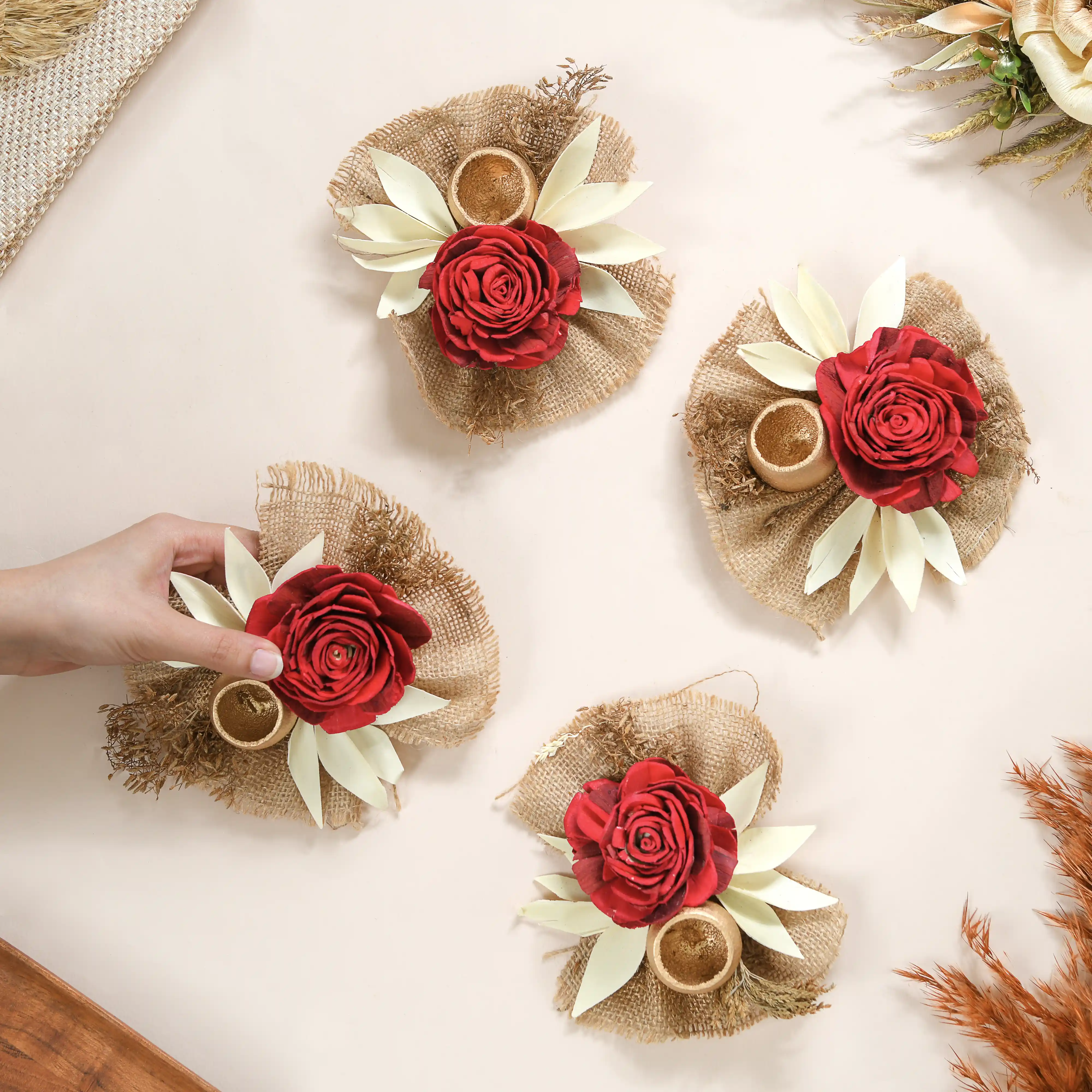 Set of 6 Decorative Dried Flowers And Jute Bunch - Image 3