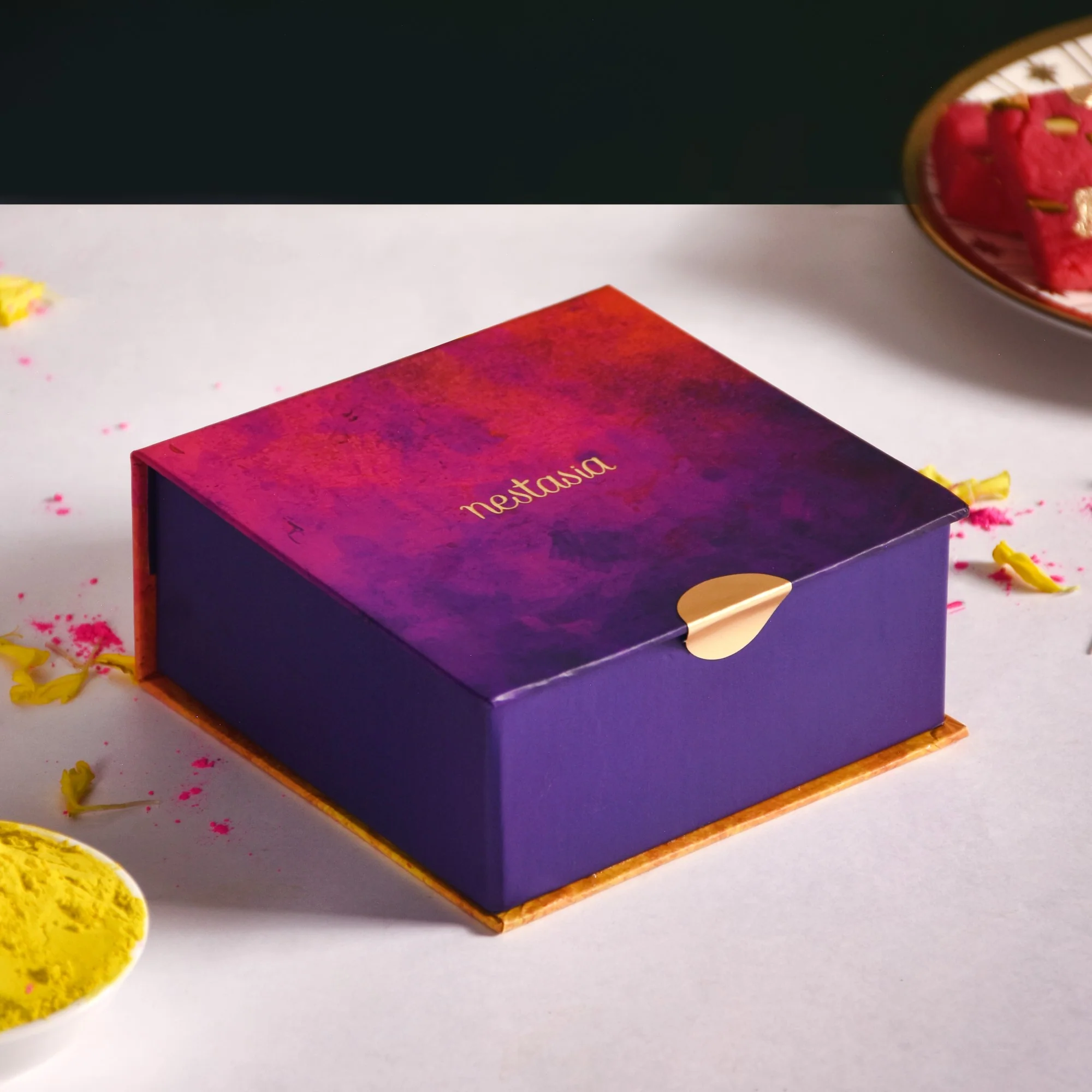 Silver Holi Mini Pichkari And Bucket Set Of 2 With Gift Box - Image 6