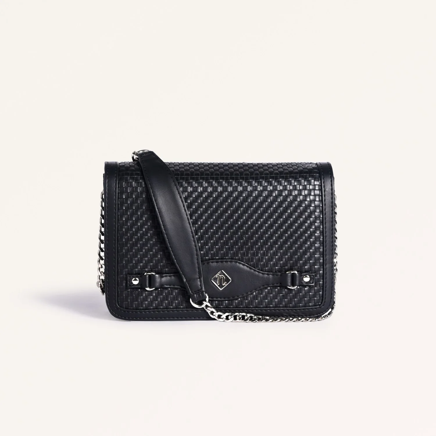 Soi Tresse Menue Sling Bag Black - Image 2