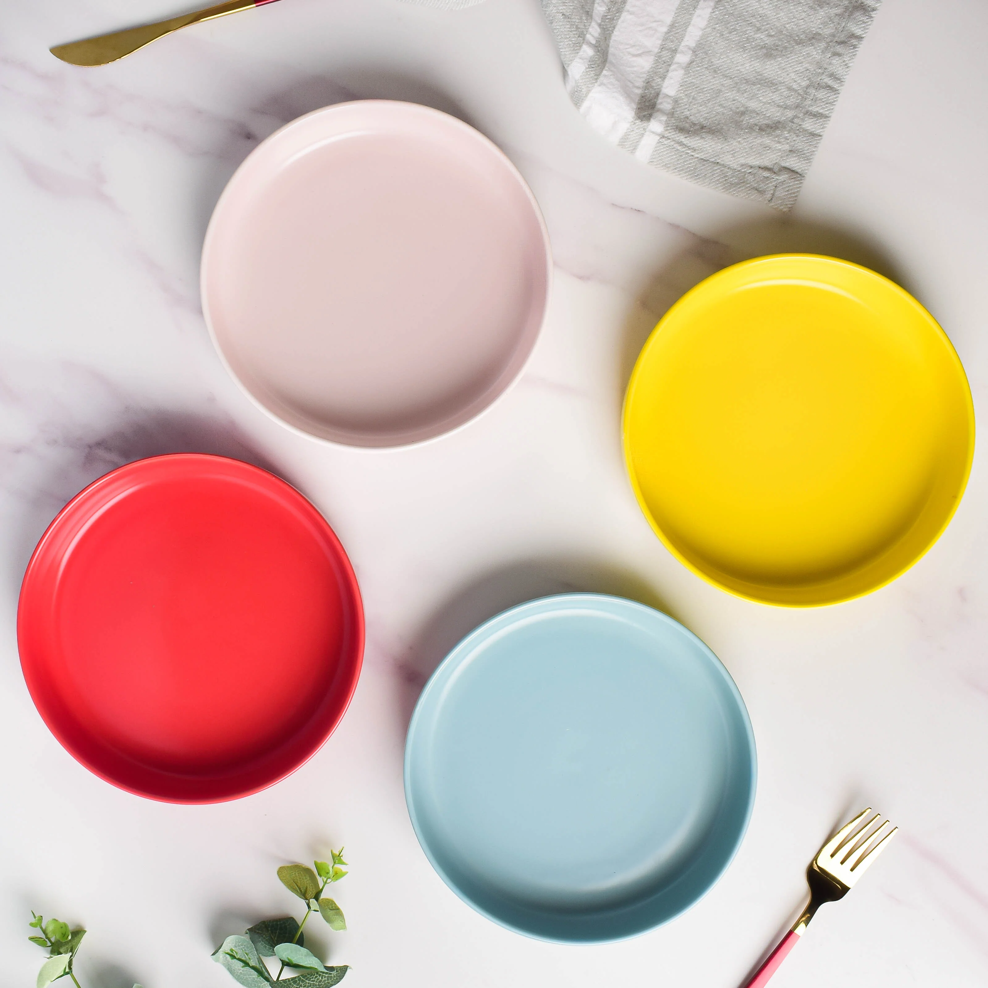 Solid Colored Deep Plate - Image 12