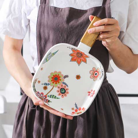 Square Floral Plate with Handle - Image 3