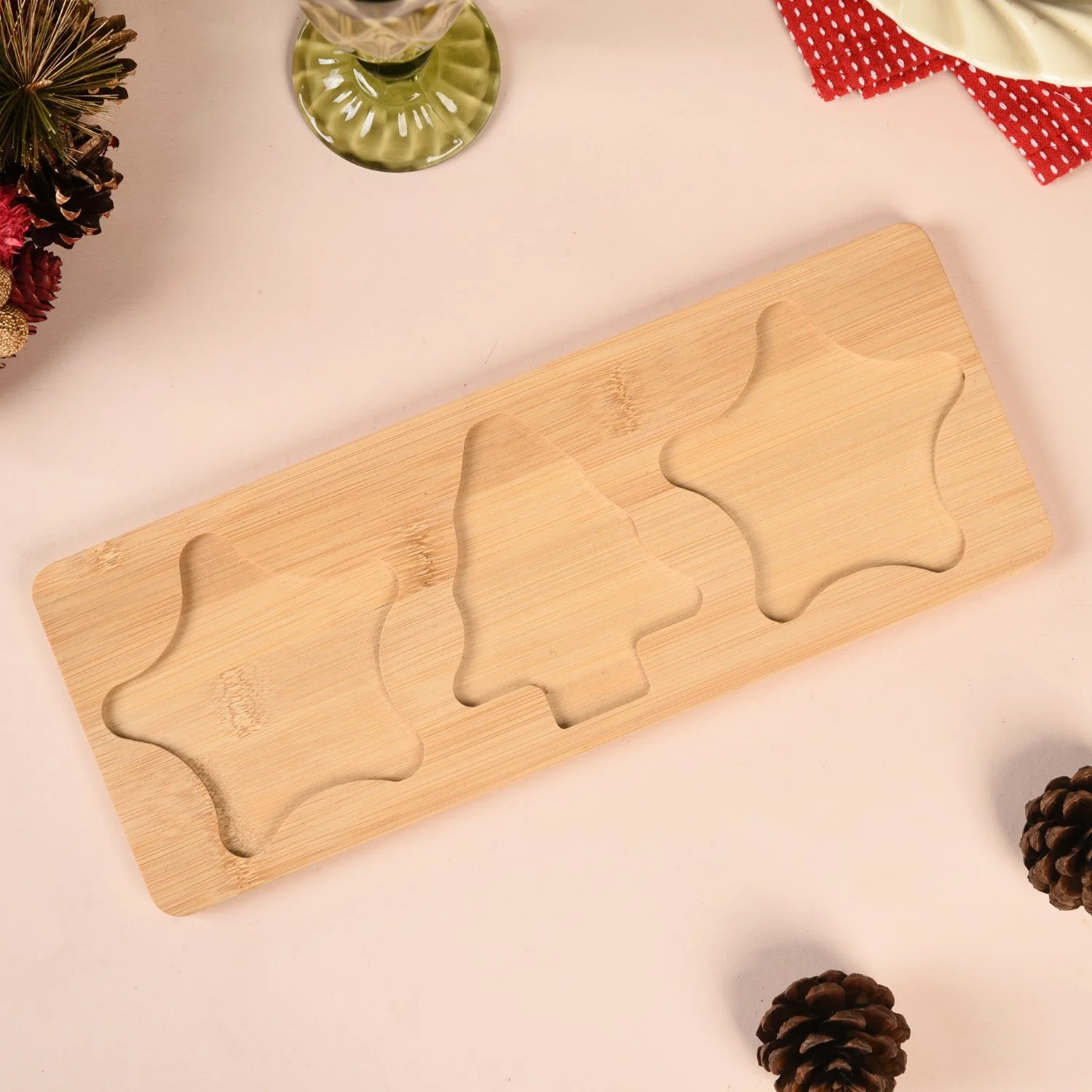 Stars And Tree Snack Bowl Set Of 3 With Wooden Serving Tray - Image 6