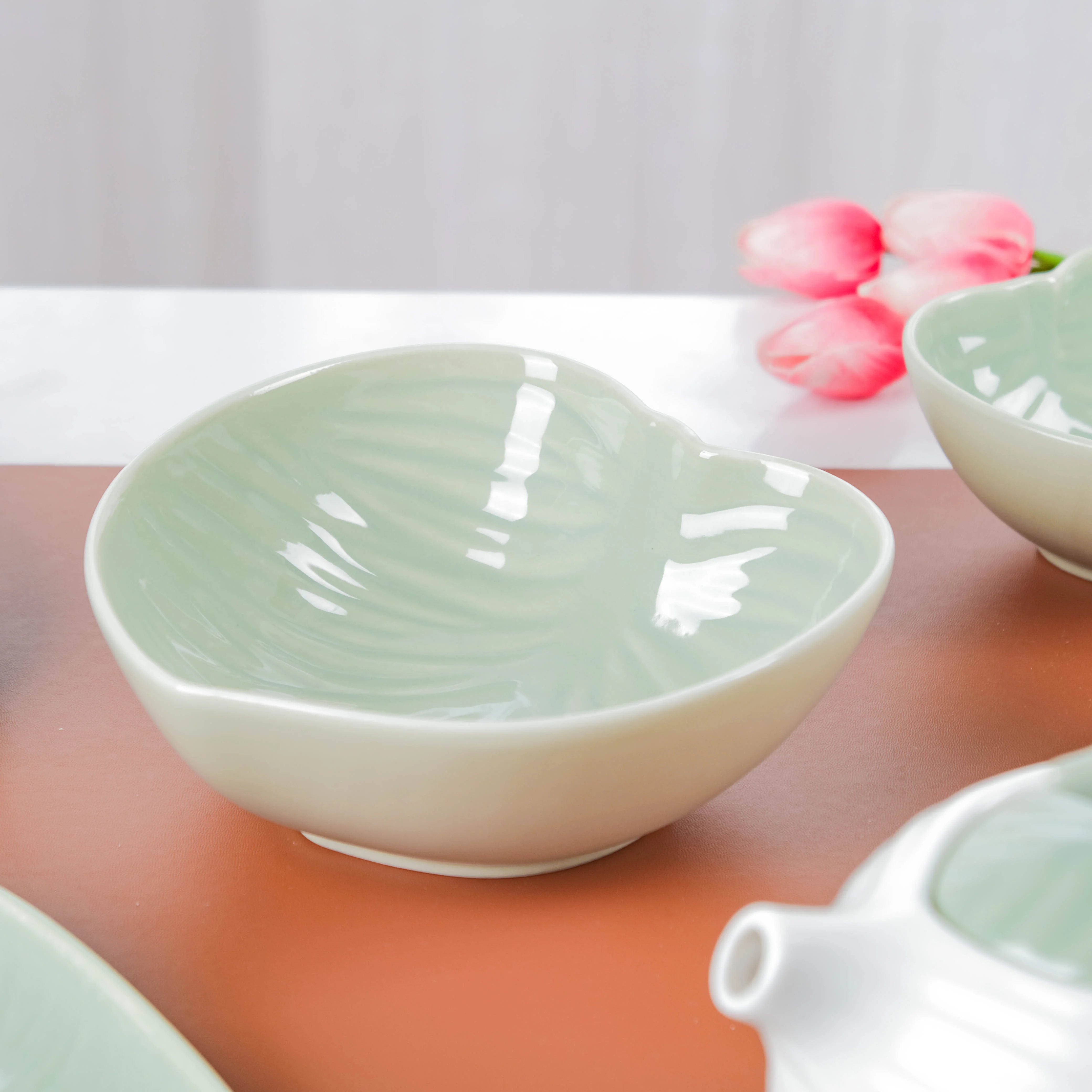 Taro Leaf Snack Bowl Large 6.5 Inch 700 ml - Image 6
