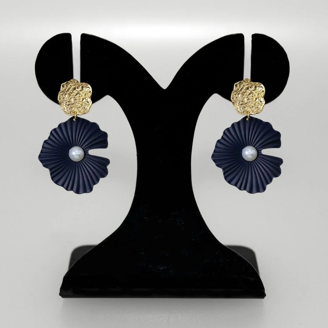Textured Florals Dangling Earrings Black - Image 6