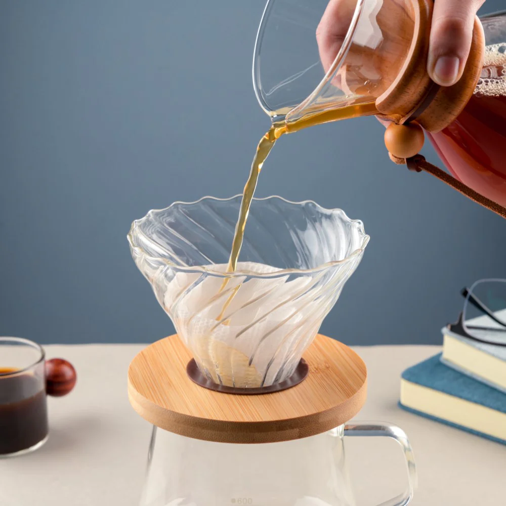 V60 Coffee Dripper Textured Glass - Image 2