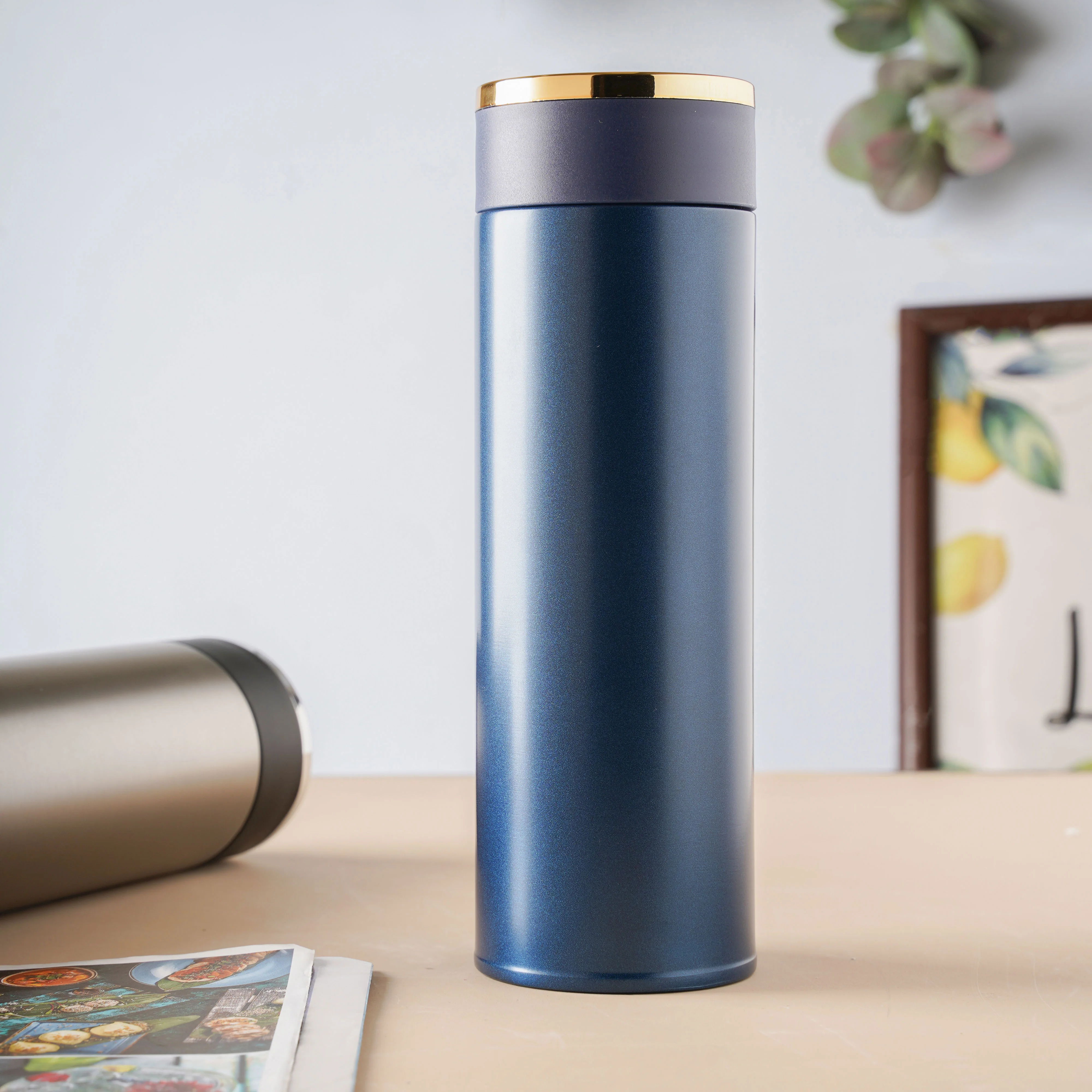 Thermos Bottle with Tea Filter - Image 7