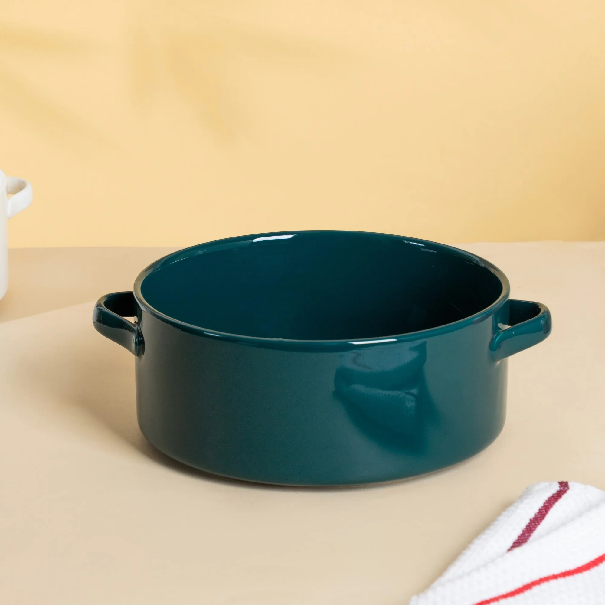 Toujours Baking Bowl With Handle - Image 7