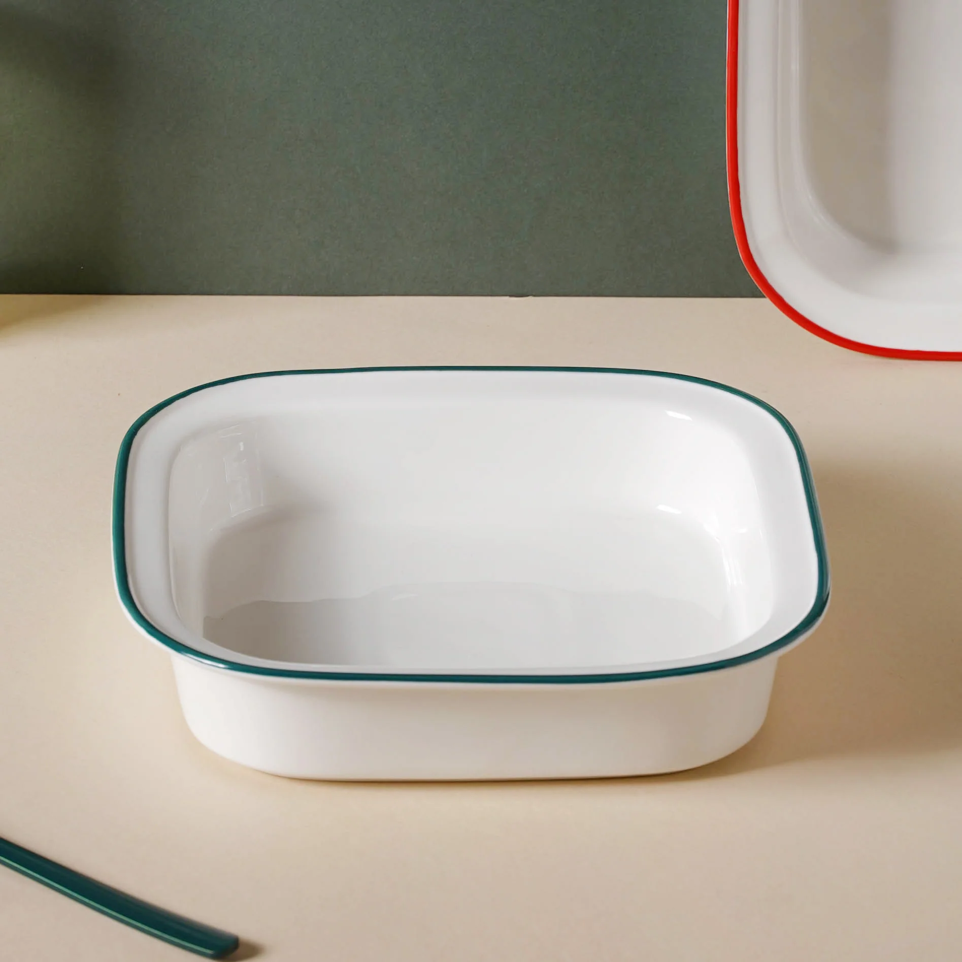 Toujours Square Baking Pan - Image 9