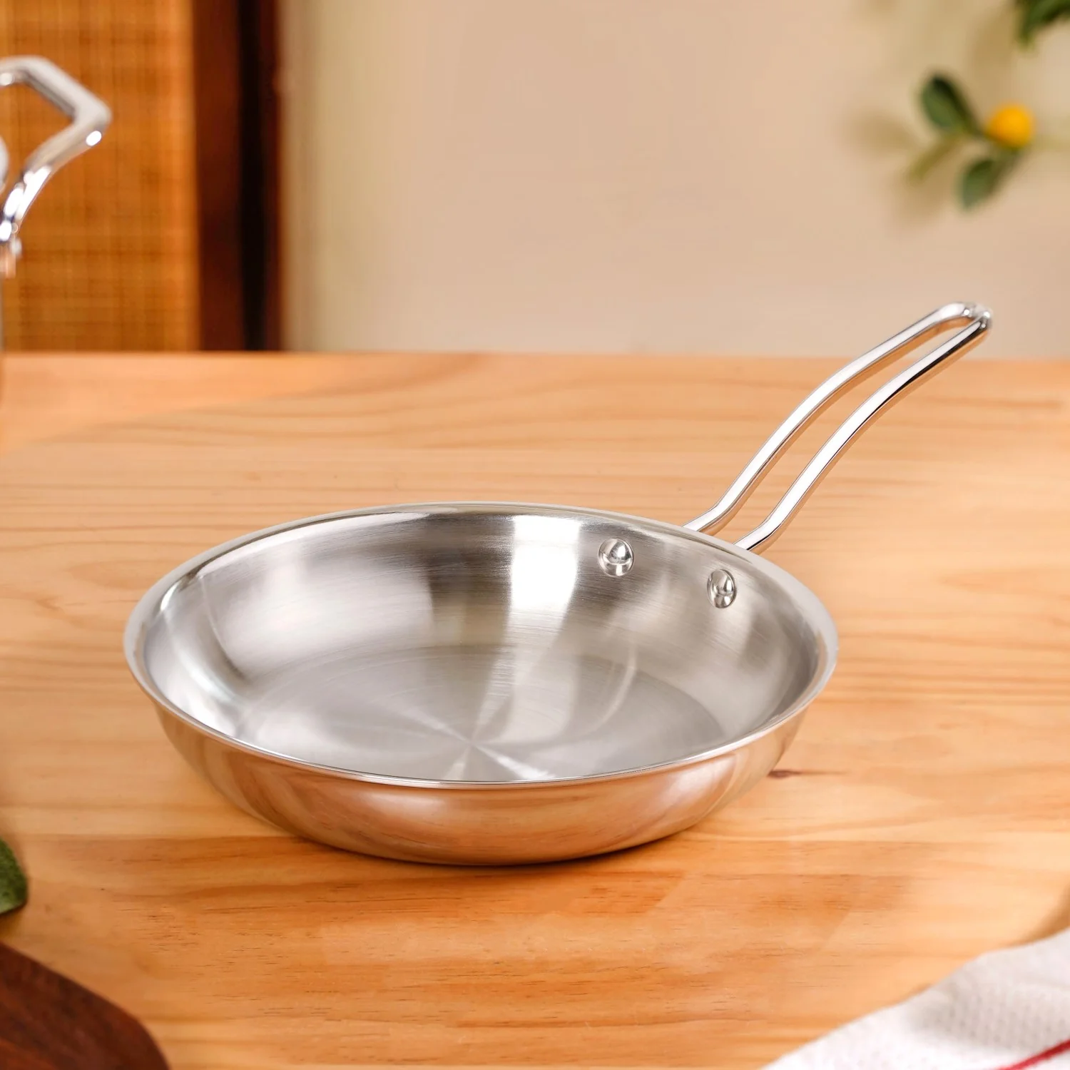 Triply Cookware Set With Kadai Frying Pan And Sauce Pan - Image 5
