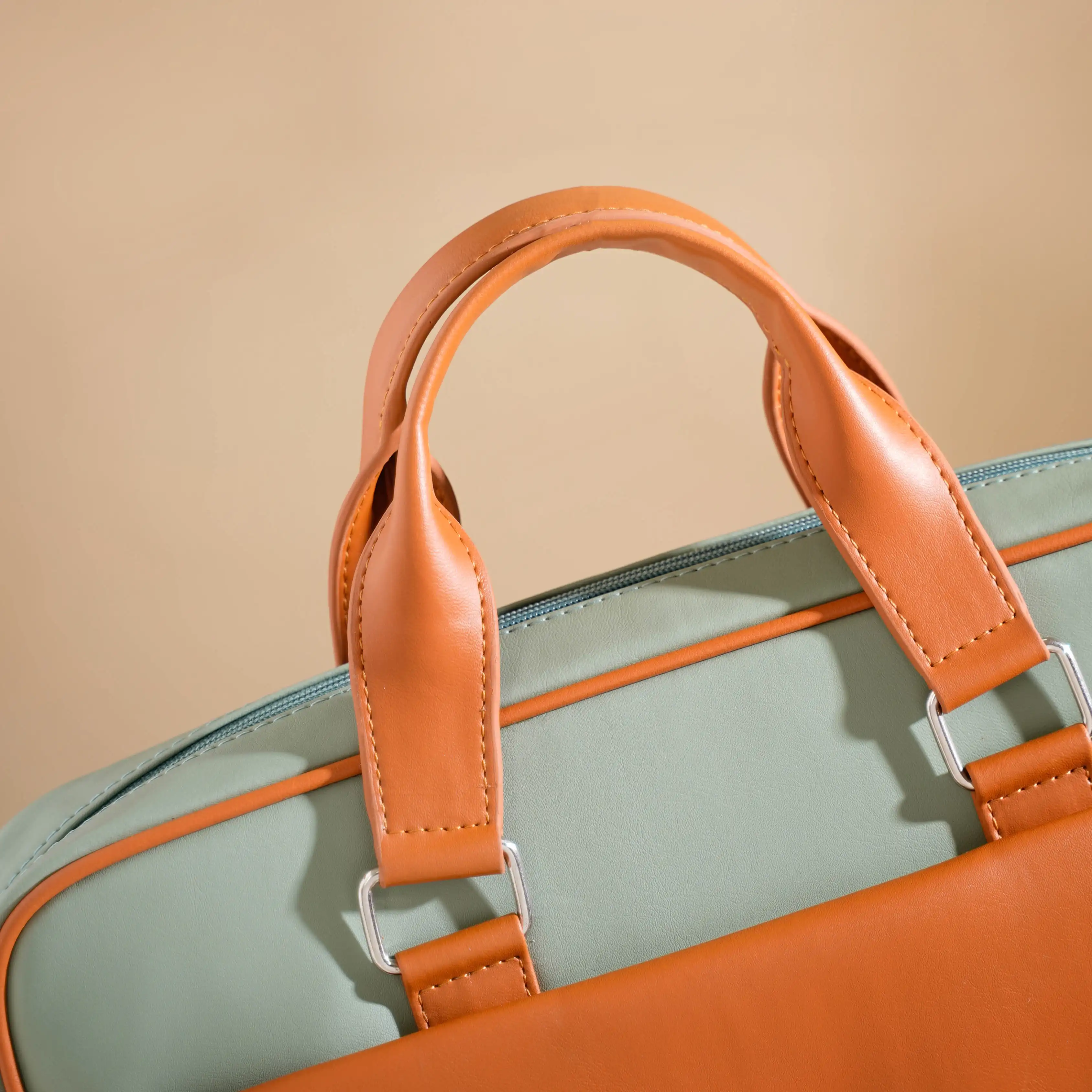 La Fusion Vegan Leather Laptop Organiser Bag 14" x 10" - Image 18