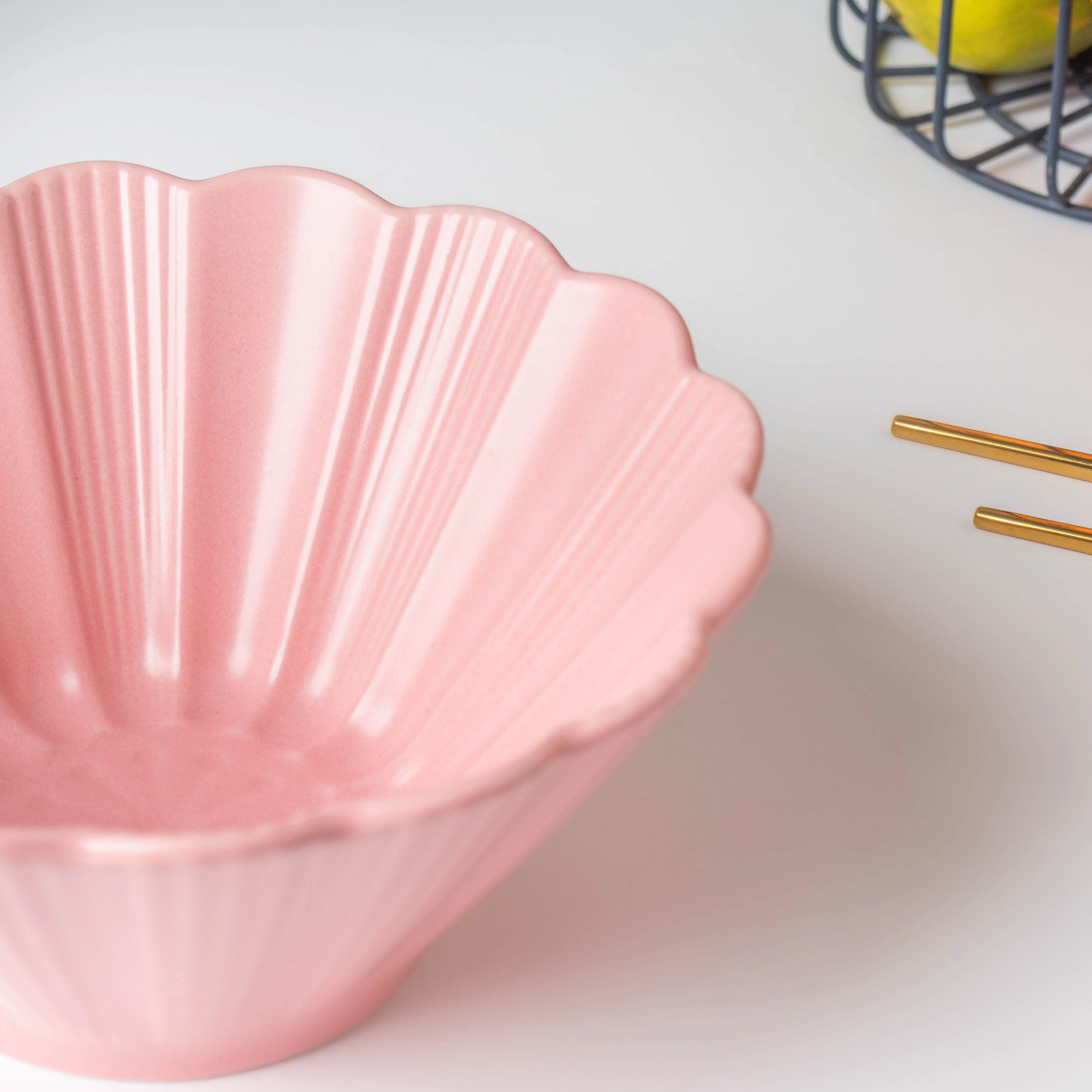 Very Berry Fluted Ramen Bowl 600 ml - Image 2