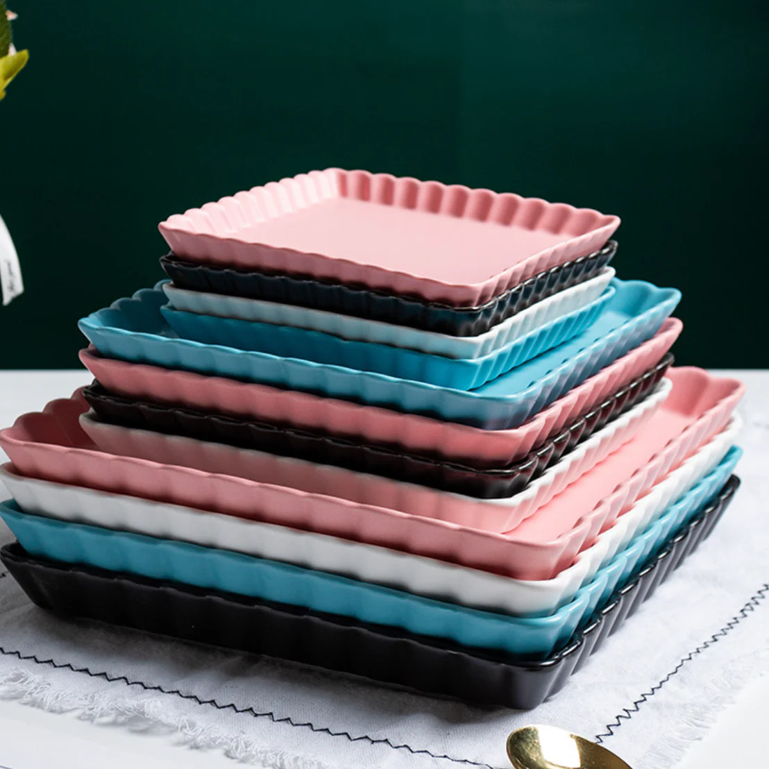Very Berry Square Baking Tray 8 Inch - Image 9