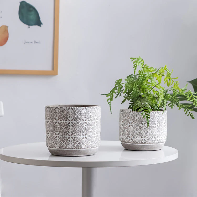 Vintage Round Pot - Image 3