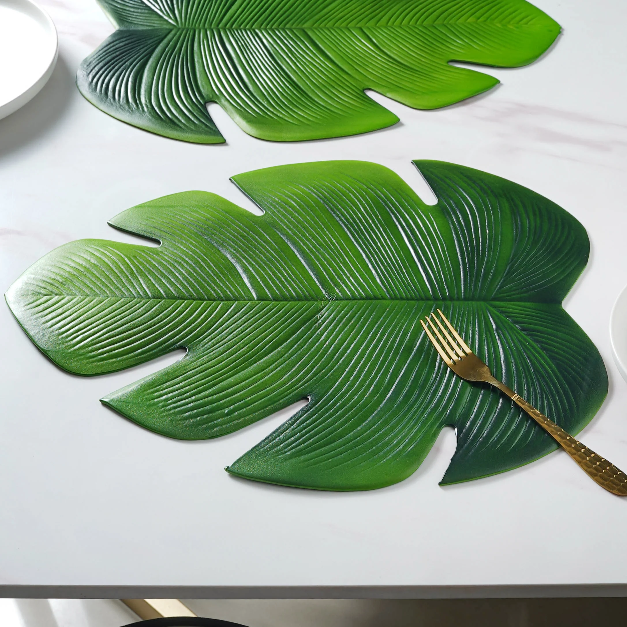 Vinyl Leaf Placemat Set of 2 - Image 5