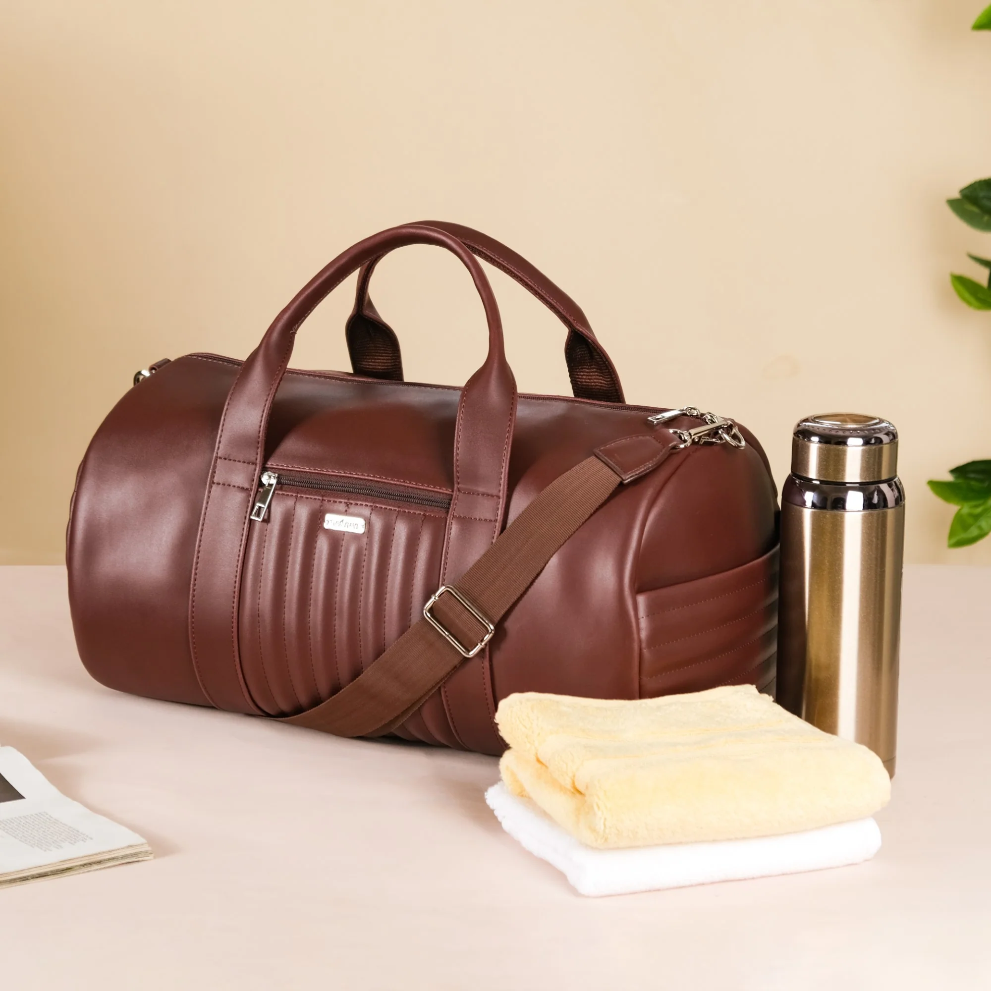Wanderlust Duffel Bag Brown Set Of 2 - Image 6