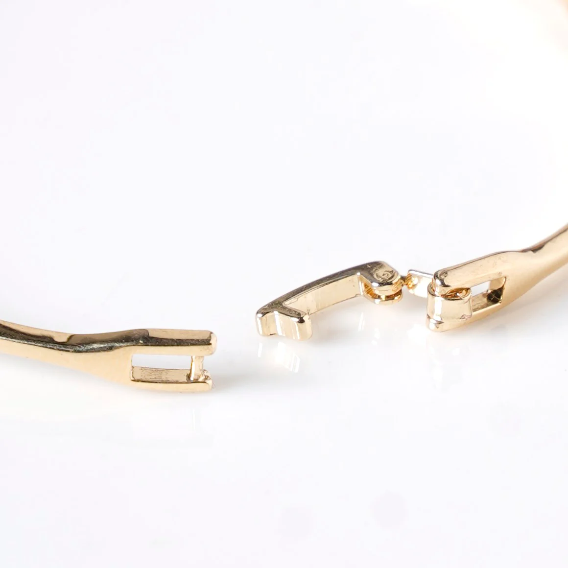 Waves And Swirls Gold Bracelet - Image 5