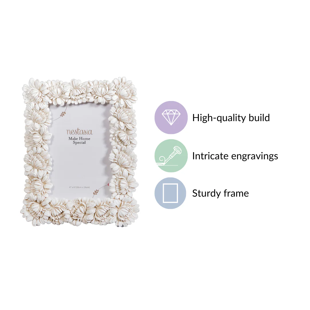 White Blooms Picture Frame Small 7.5"x7" - Image 4