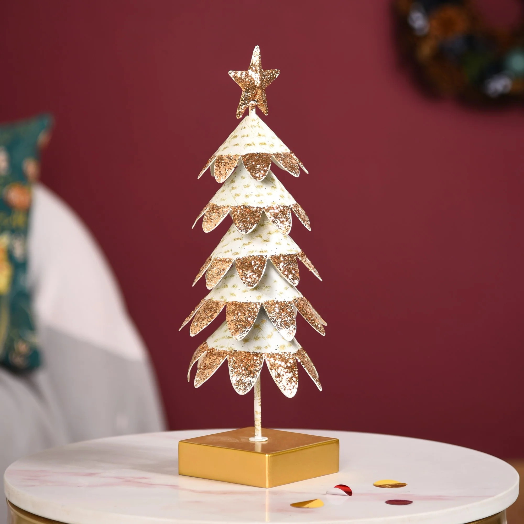White Christmas Tree With Gold Glitter Showpiece - Image 8