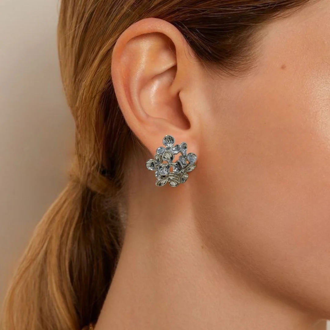 Wildflower Cluster Earrings Silver - Image 2