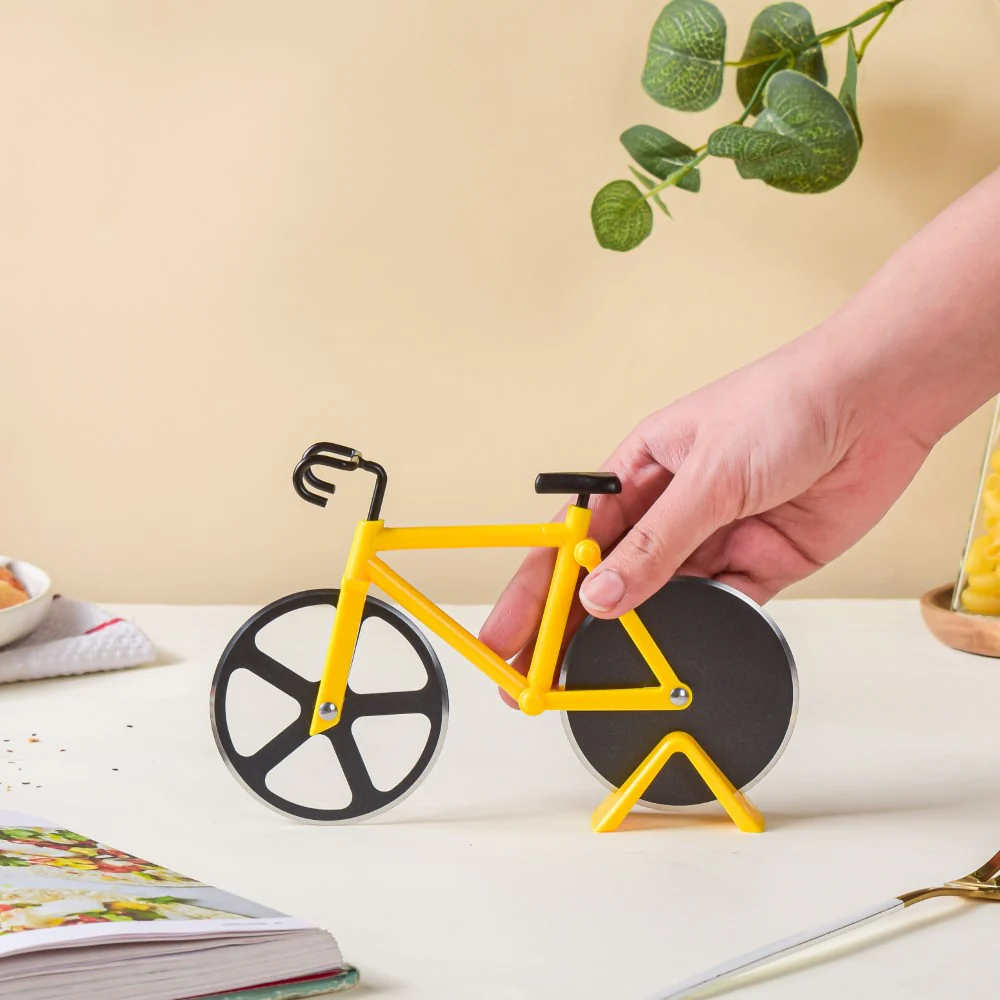 Yellow Pizza Slicer - Image 4